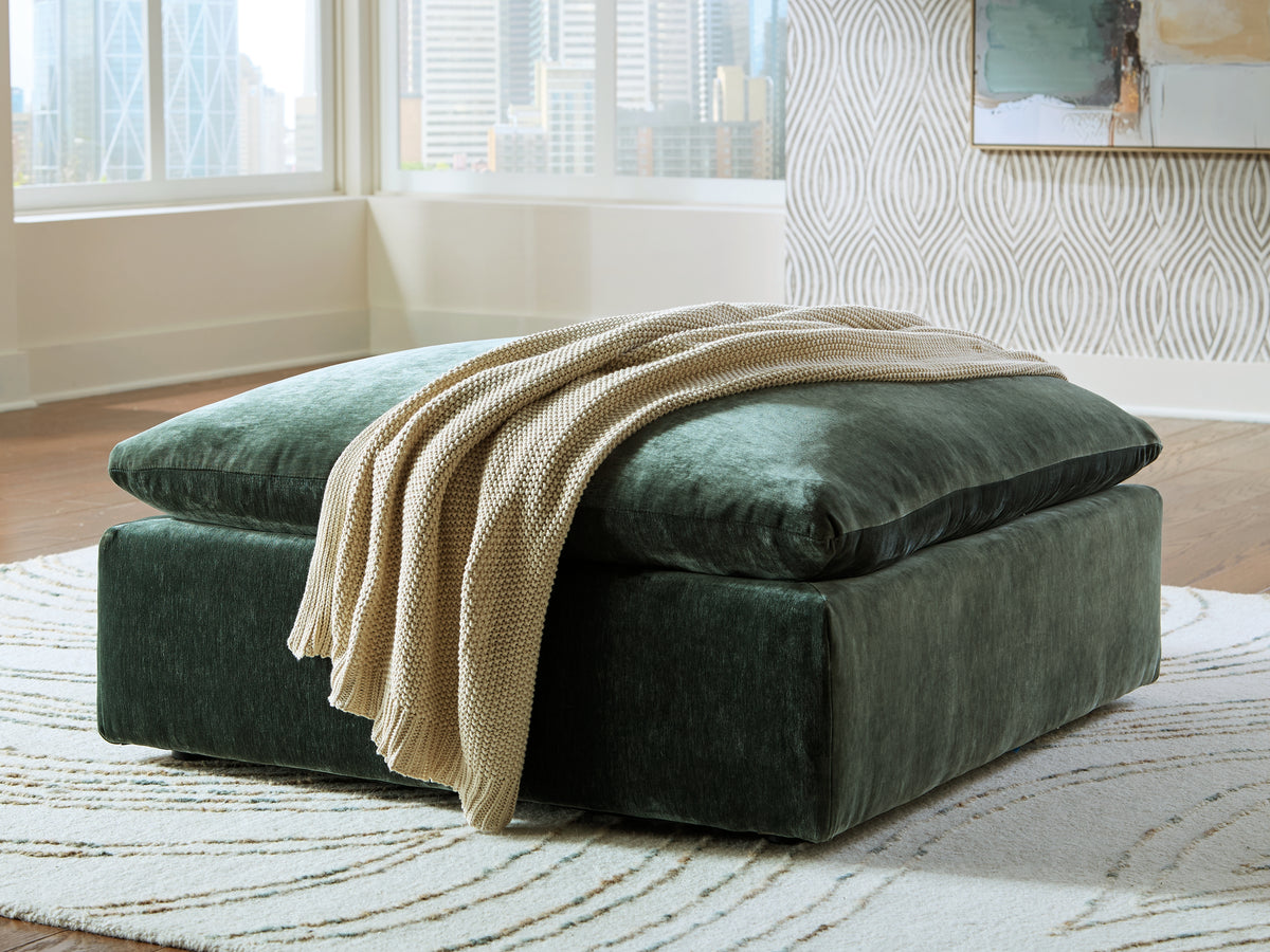 Diamond Furniture - Ashley Furniture - Carriage View Living Room - Oversized Accent Ottoman / Jade - 7800108