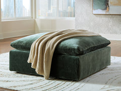 Diamond Furniture - Ashley Furniture - Carriage View Living Room - Oversized Accent Ottoman / Jade - 7800108