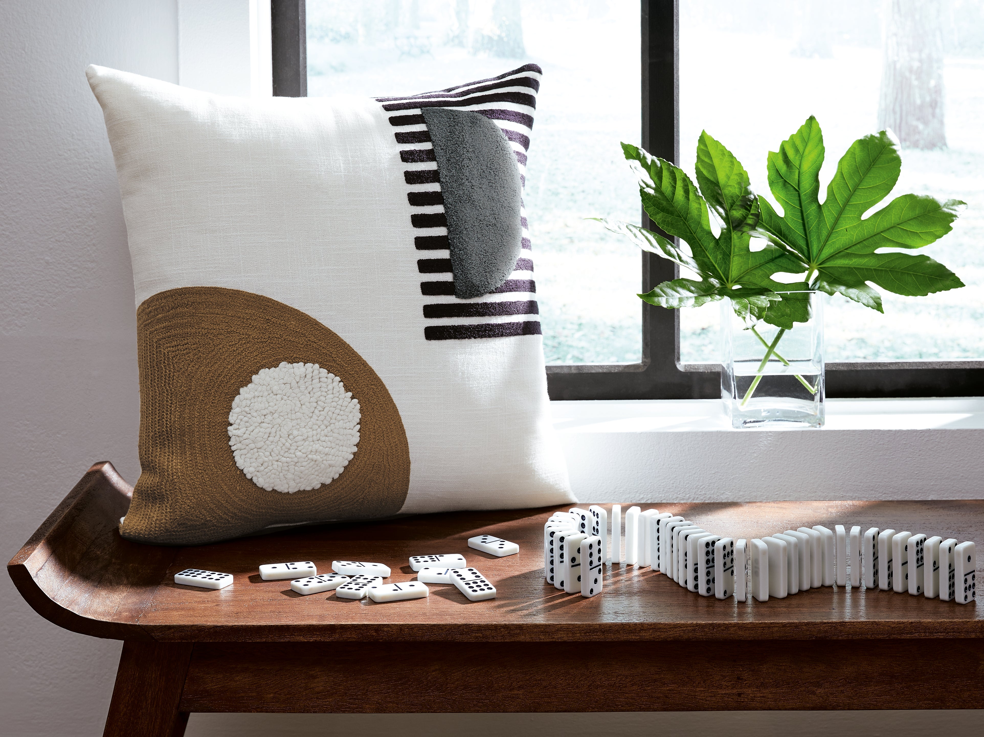 Diamond Furniture - Ashley Furniture - Longsum Pillows - Pillow (4/CS) / Black/White/Honey - A1000927