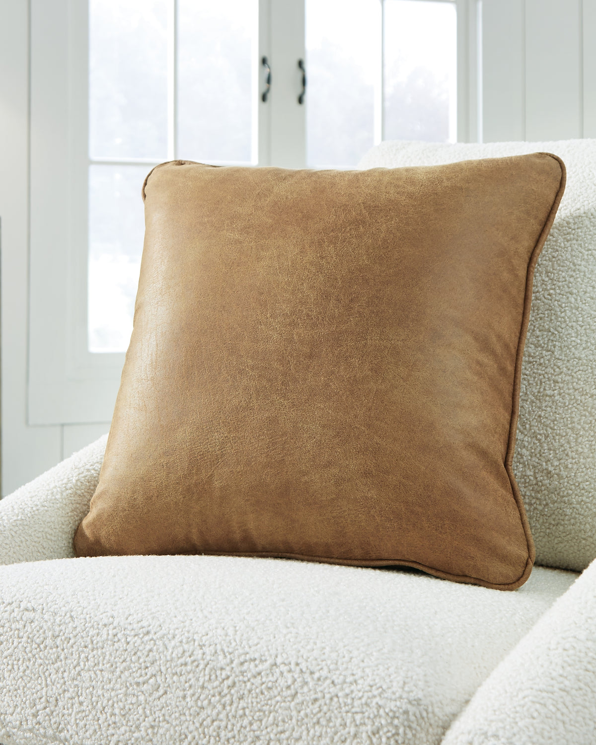 Diamond Furniture - Ashley Furniture - Cortnie Pillow - Pillow - A1000953P