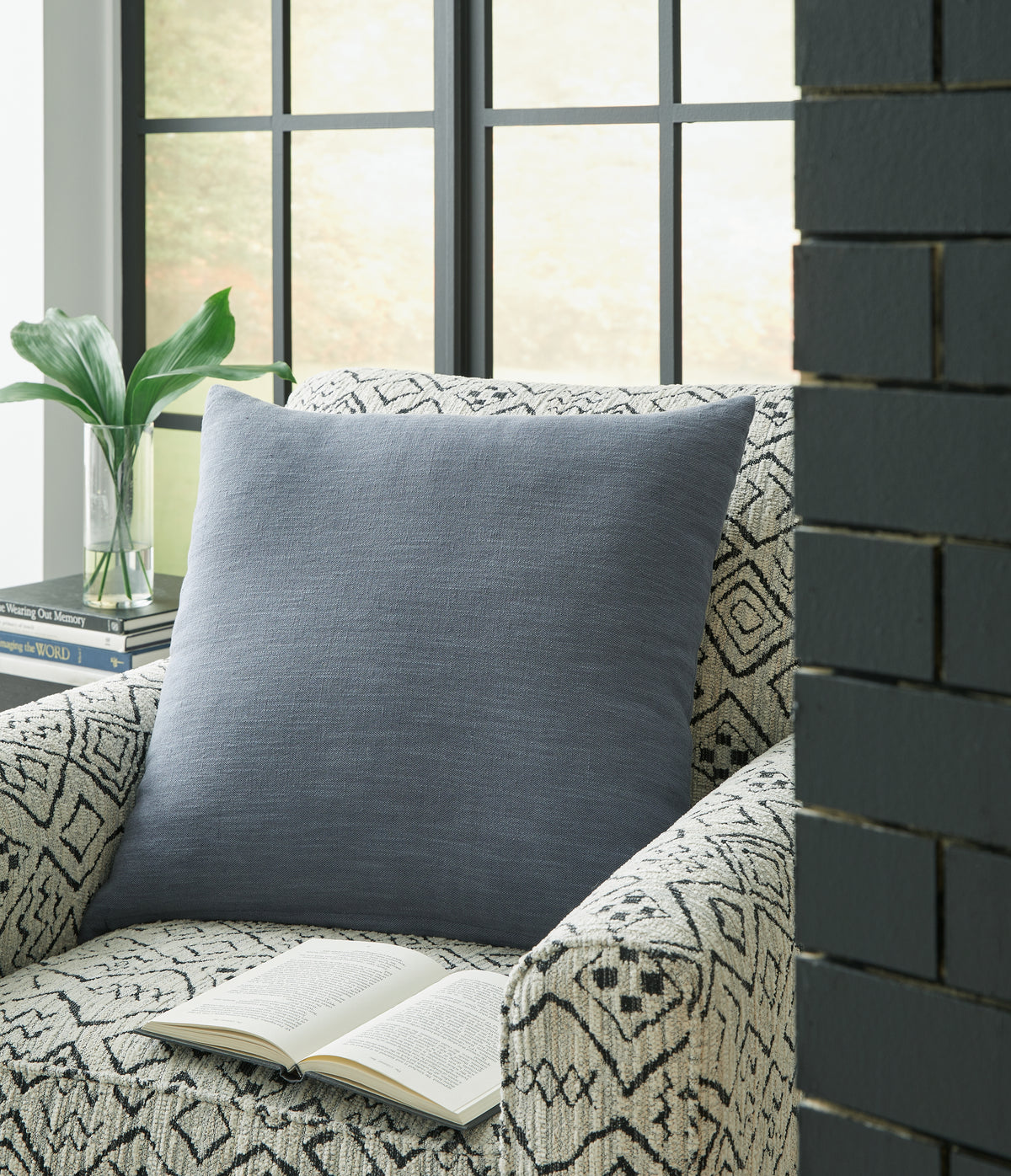 Diamond Furniture - Ashley Furniture - Thaneville Pillow - Pillow - A1001041P