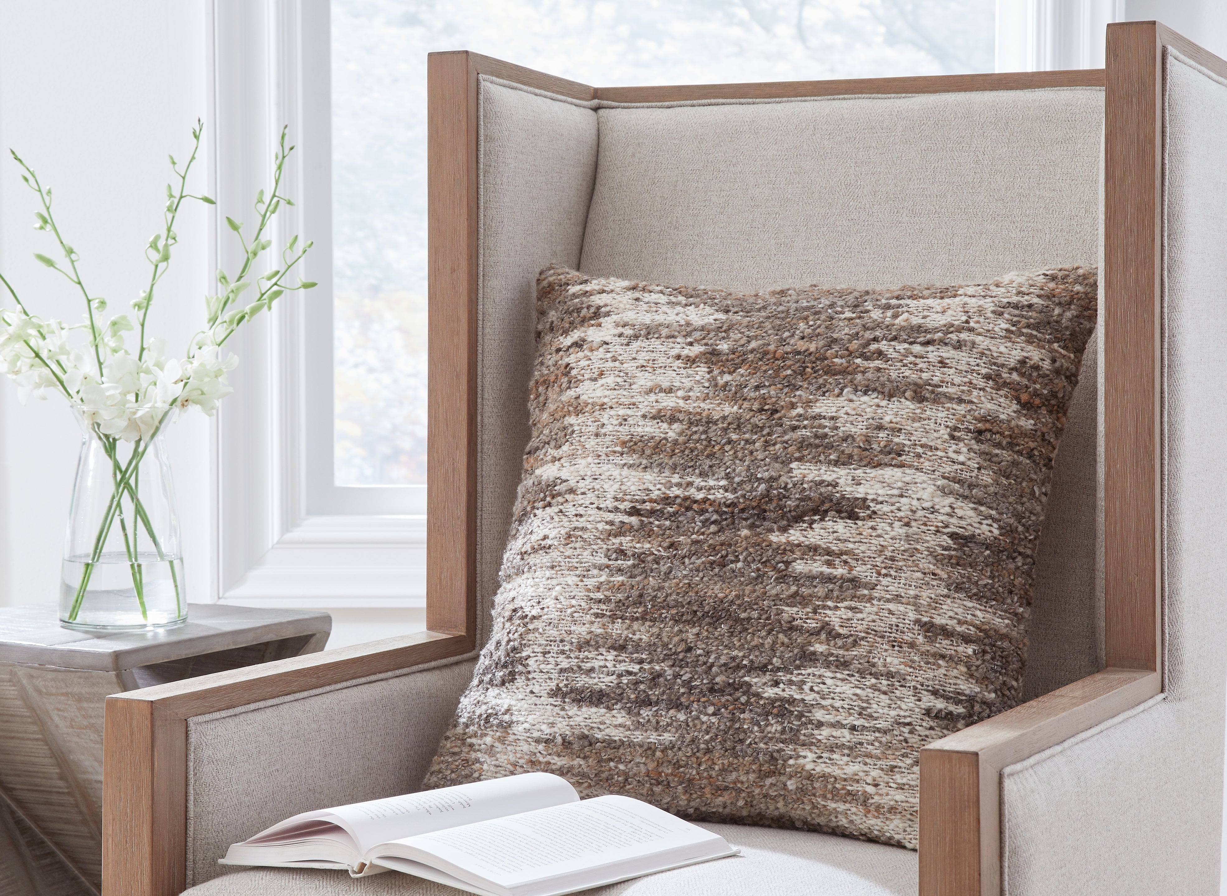 Diamond Furniture - Ashley Furniture - Nealton Pillow - Pillow - A1001050P