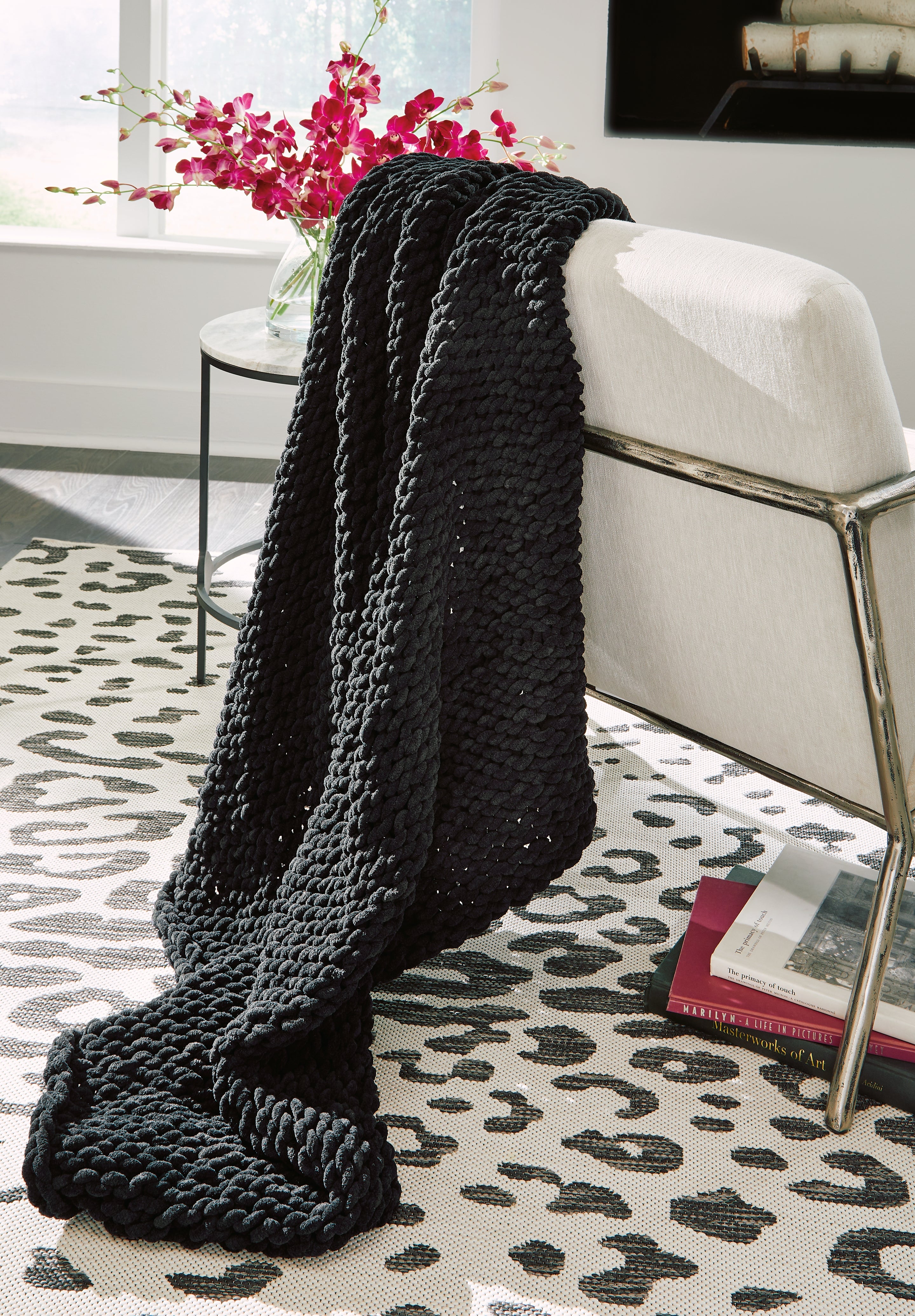 Diamond Furniture - Ashley Furniture - Chaddon Throw - Throw / Black - A1001061T