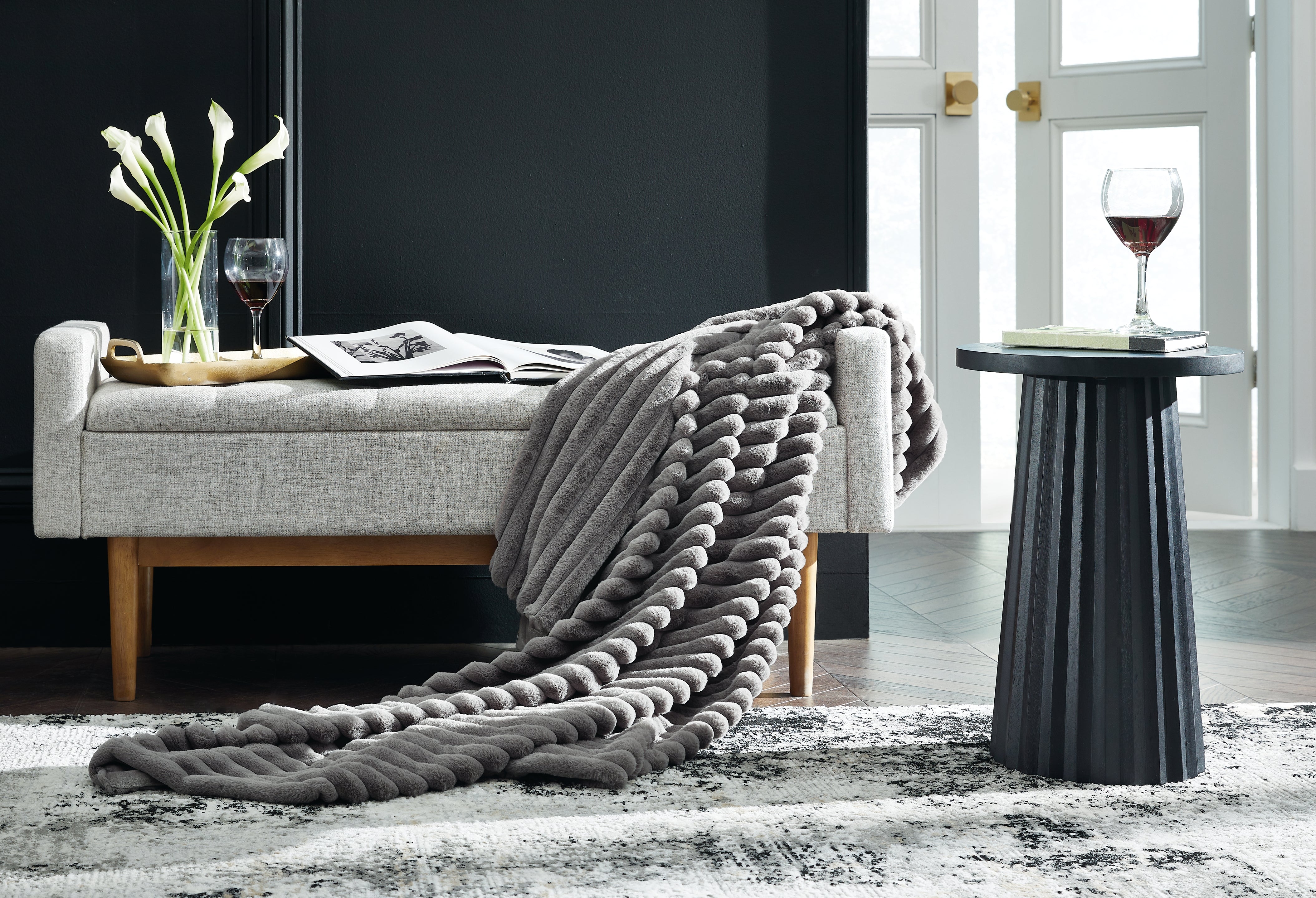 Diamond Furniture - Ashley Furniture - Alsonwell Throw - Throw / Gray - A1001081T