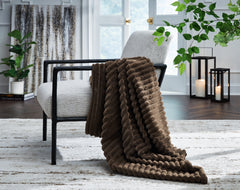 Diamond Furniture - Ashley Furniture - Alsonwell Throw (Set of 3) - Throw (3/CS) / Brown - A1001082