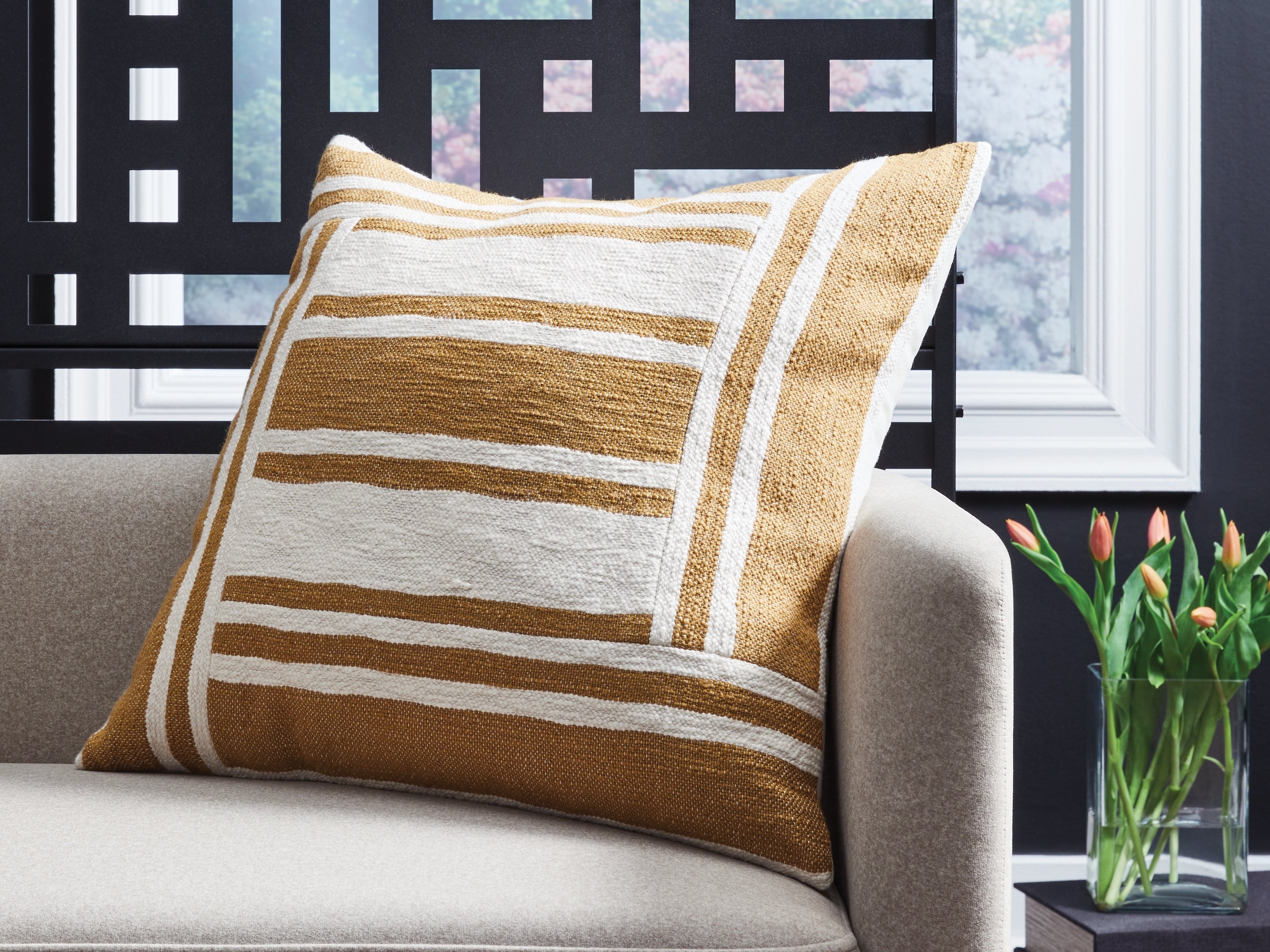 Diamond Furniture - Ashley Furniture - Darrman Pillows - Pillow (4/CS) / Ochre/Ivory - A1001116