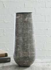 Diamond Furniture - Ashley Furniture - Fynn Vase - Vase / Antique Gray - A2000515