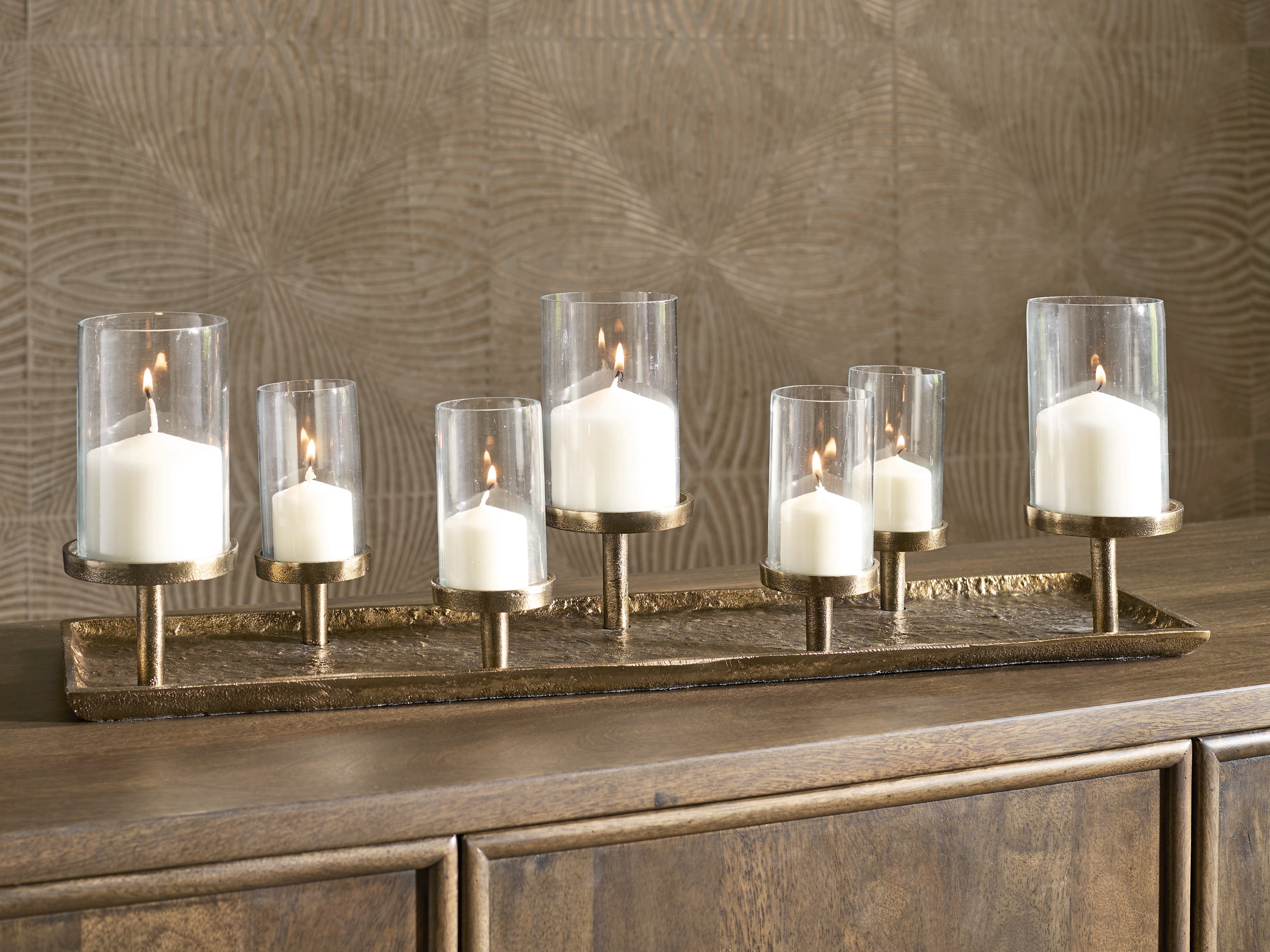 Diamond Furniture - Ashley Furniture - Wallmond Candle Holder - Candle Holder / Antique Brass Finish - A2000820