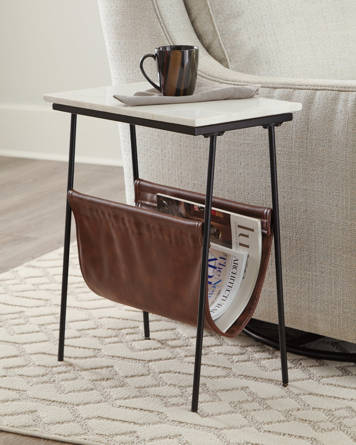 Diamond Furniture - Ashley Furniture - Etanbury Accent Table - Accent Table / Brown/Black/White - A4000254