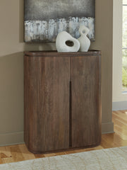 Diamond Furniture - Ashley Furniture - Landermont Bar Cabinet - Bar Cabinet / Medium Brown - A4000697
