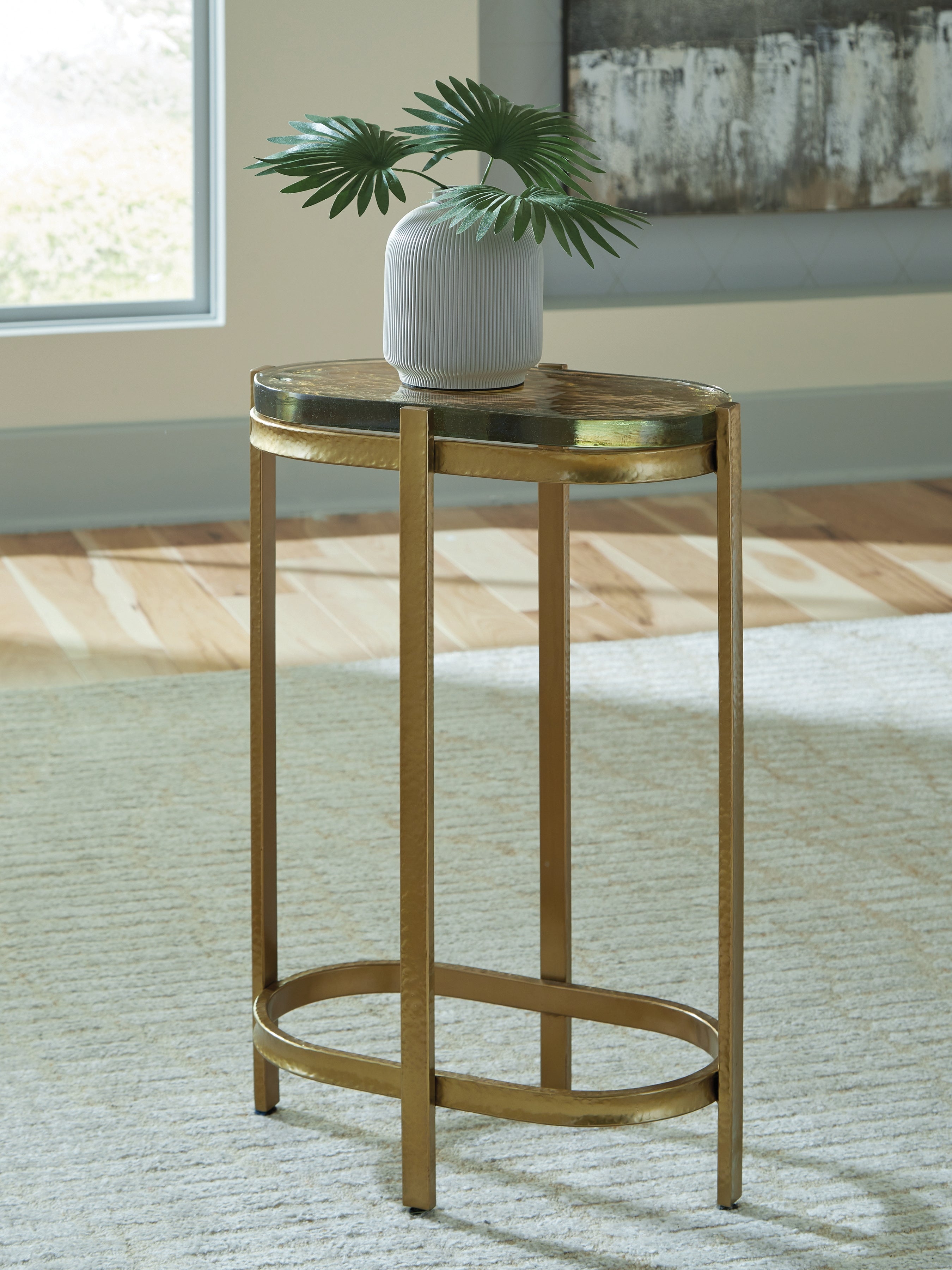 Diamond Furniture - Ashley Furniture - Porterville Accent Table - Accent Table / Gold Finish - A4000716