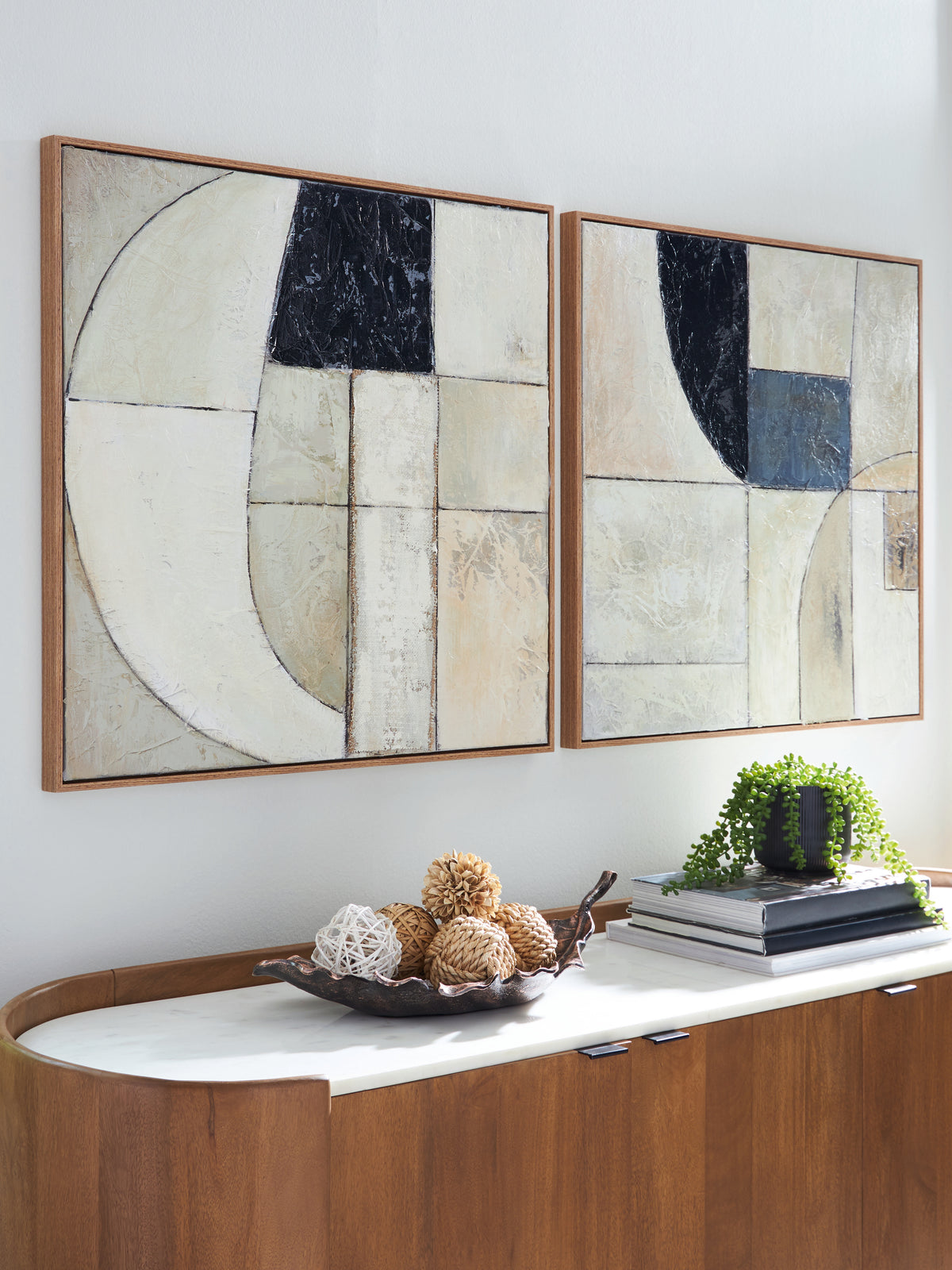 Diamond Furniture - Ashley Furniture - Bexlen Wall Decor - Wall Art Set (Set of 2) / Tan/Taupe/Black - A8000498