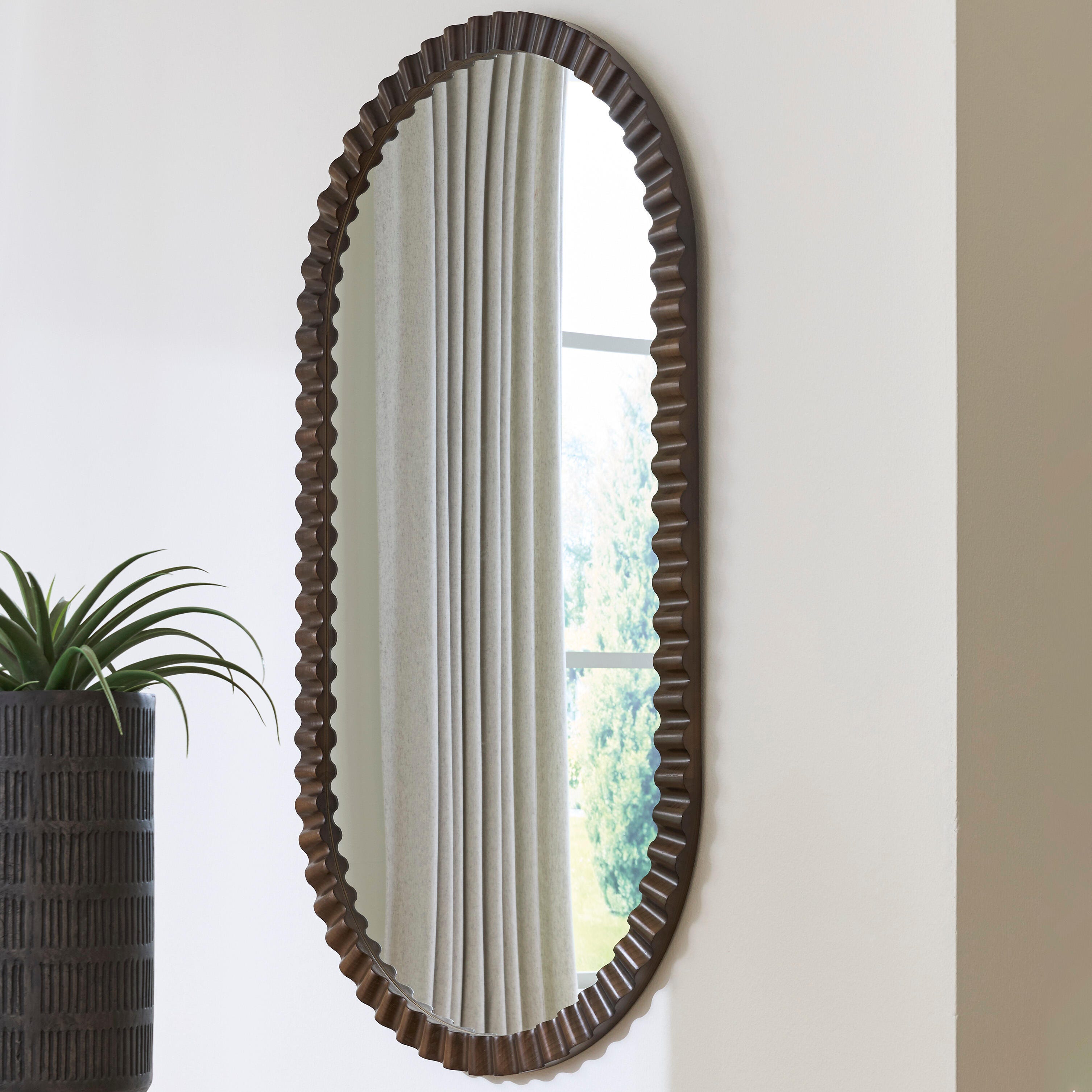 Diamond Furniture - Ashley Furniture - Clorington Accent Mirror - Accent Mirror - A8010463