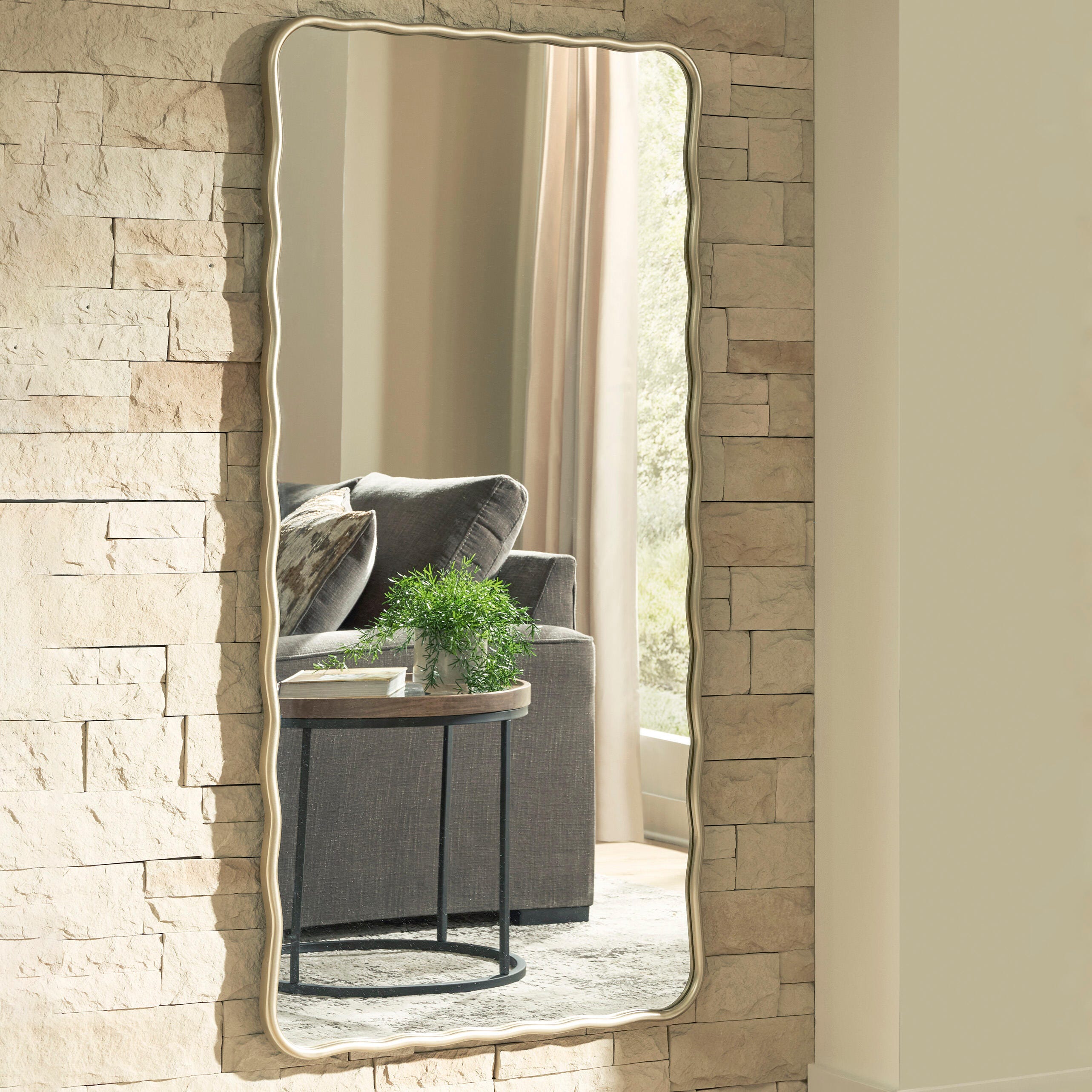 Diamond Furniture - Ashley Furniture - Brenthill Accent Mirror - Accent Mirror - A8010473