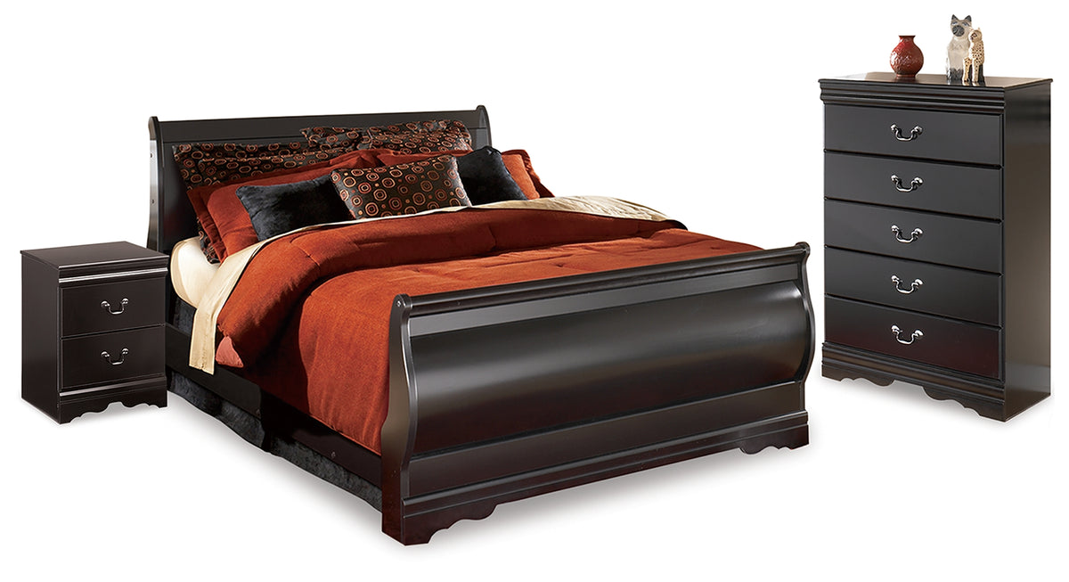 Diamond Furniture - Ashley Furniture - Huey Vineyard Full Sleigh Bed, Chest and 2 Nightstands - Full Sleigh Bed, Chest and 2 Nightstands - B128B47