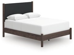 Pamytta Queen Upholstered Panel Bed