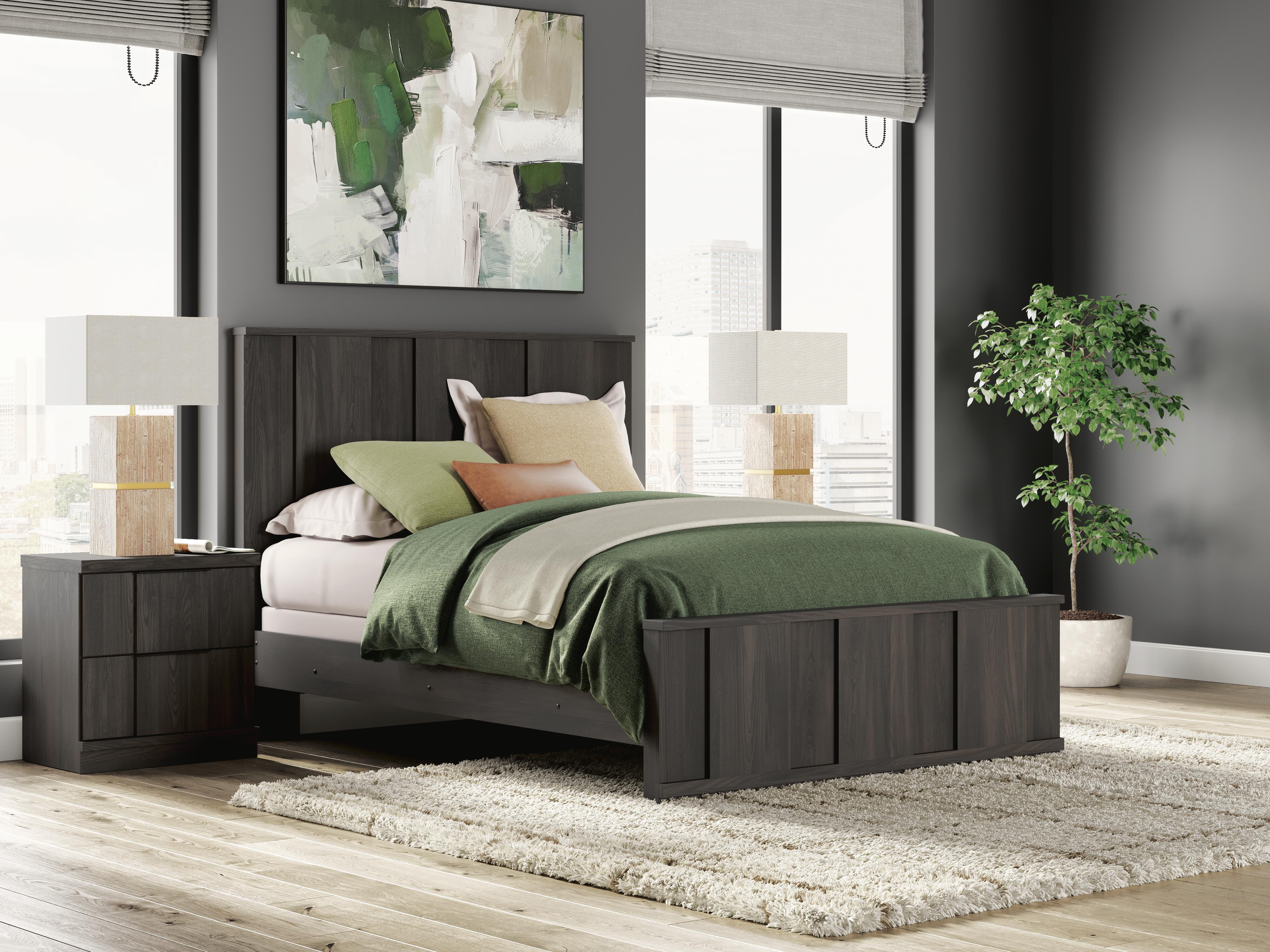 Diamond Furniture - Ashley Furniture - Shaehartin Queen Panel Bed - Queen Panel Bed - PCB3167B2