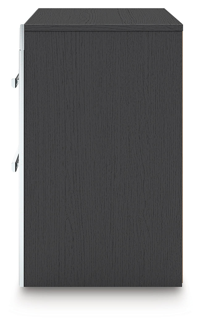 Zuraleus Queen Upholstered Bed