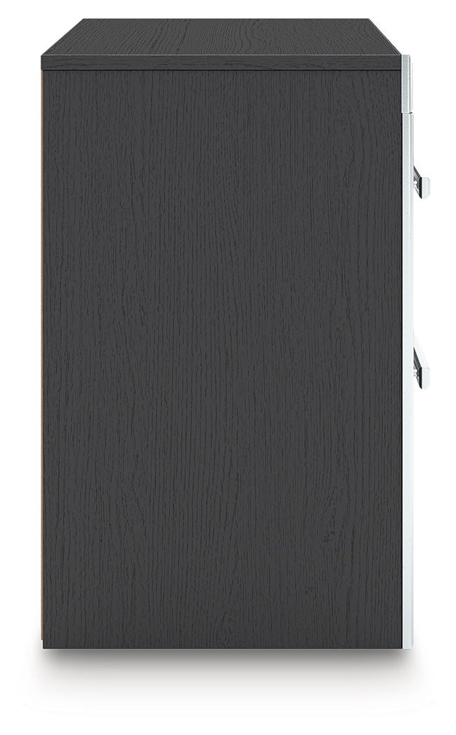 Zuraleus Queen Upholstered Bed