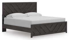 Prendonea King Panel Bed and 2 Nightstands