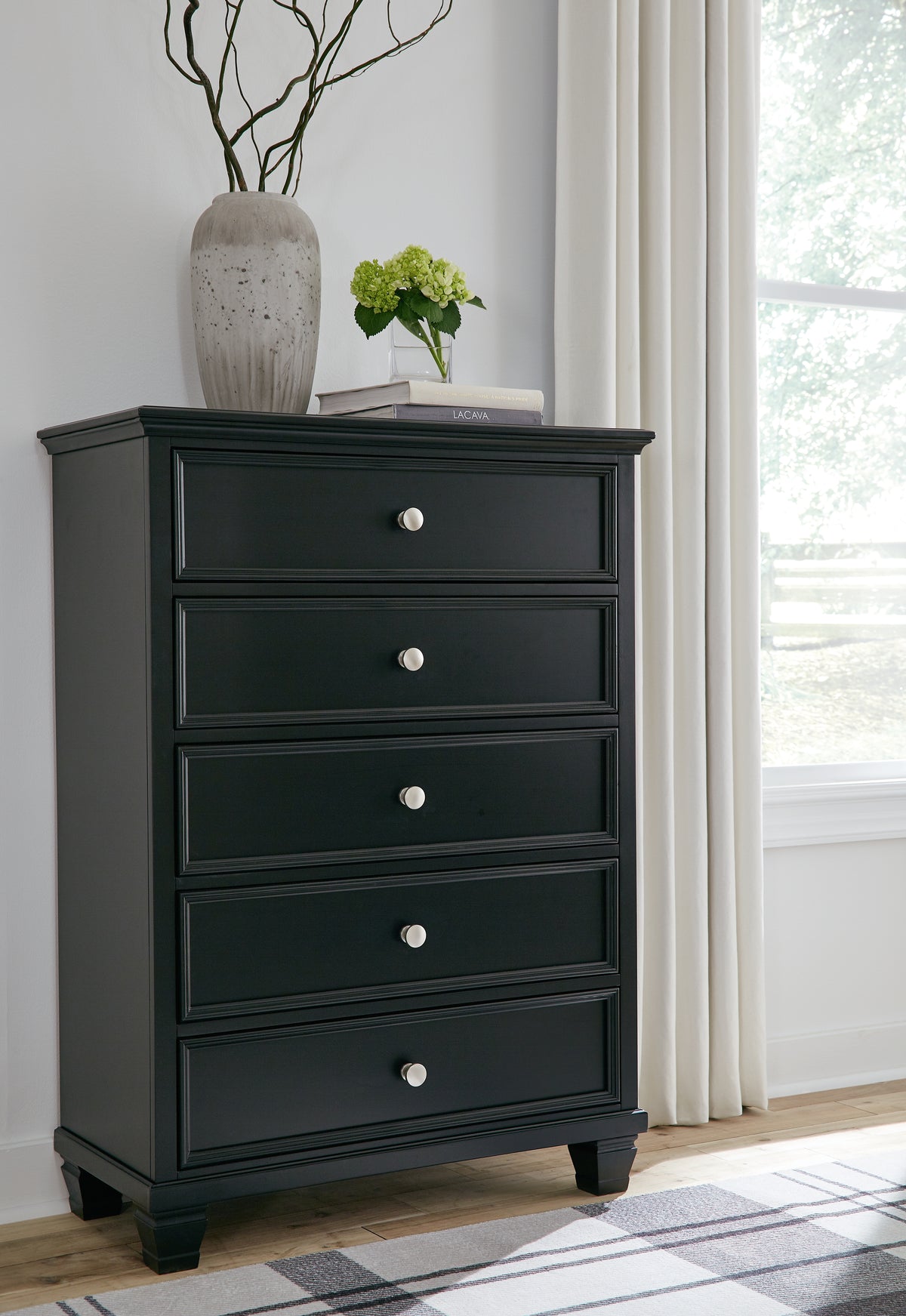 Diamond Furniture - Ashley Furniture - Lanolee Chest of Drawers - Five Drawer Chest - B687-46