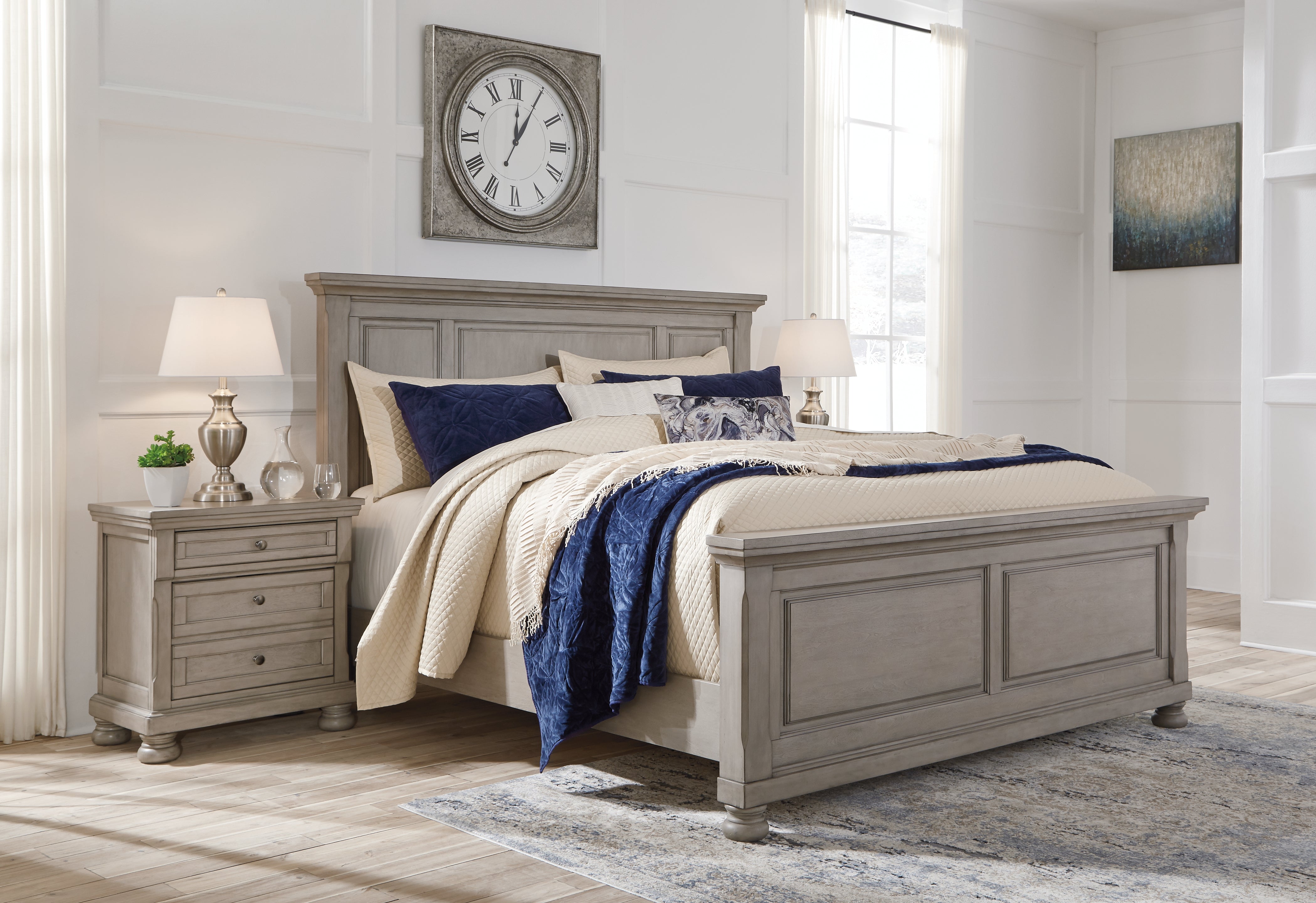 Diamond Furniture - Ashley Furniture - Lettner Bedroom - California King Panel Bed / Light Gray - B733B7