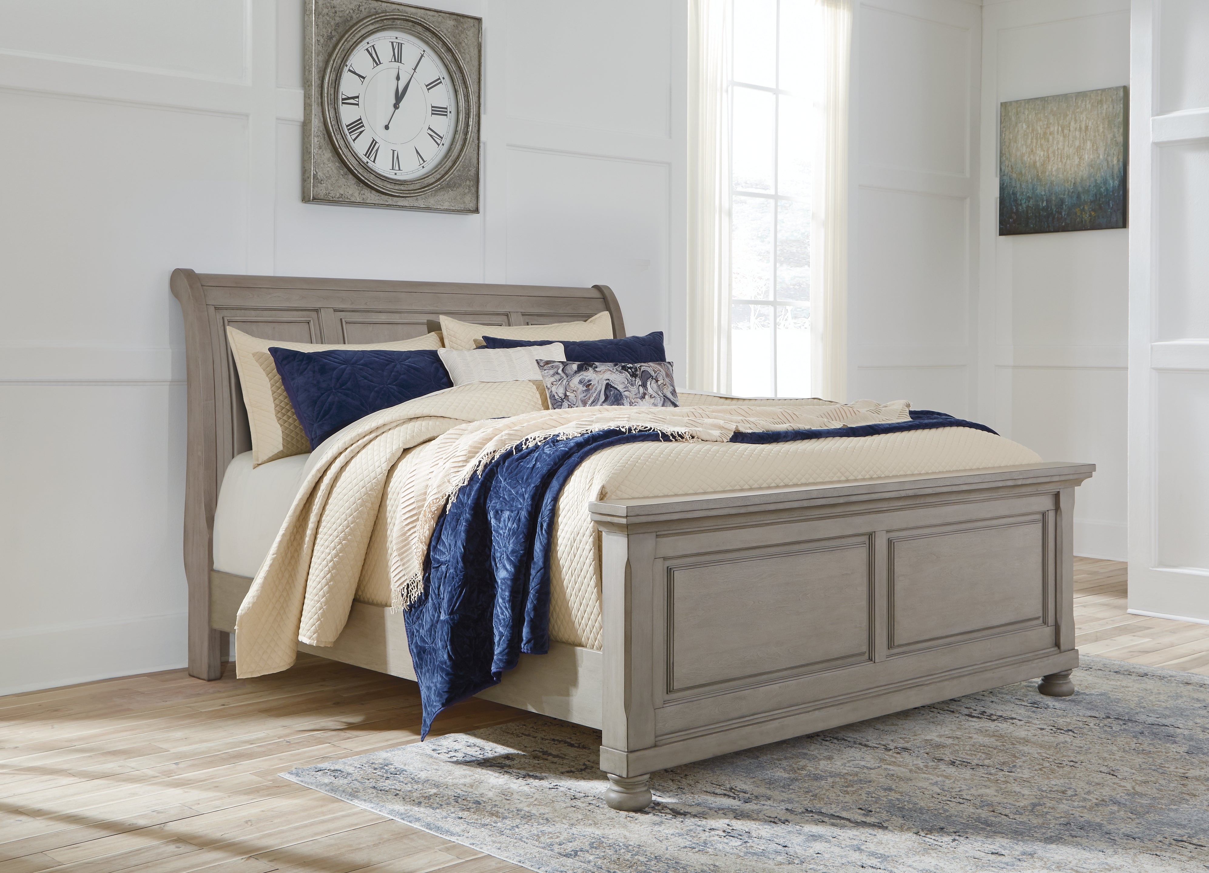 Diamond Furniture - Ashley Furniture - Lettner Bedroom - King Sleigh Bed / Light Gray - B733B34