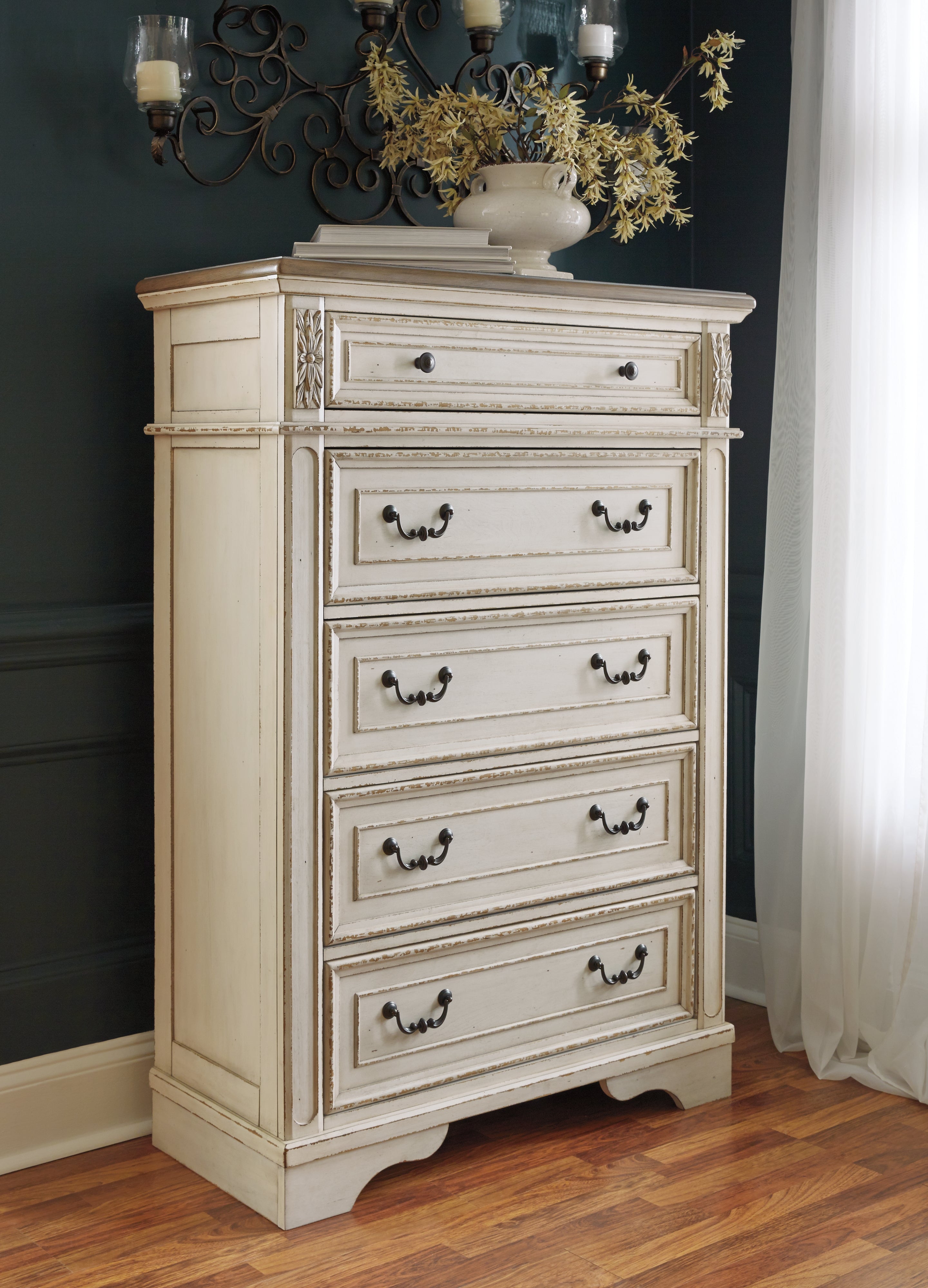Realyn Queen Panel Bed, Dresser, Mirror, Chest and Nightstand