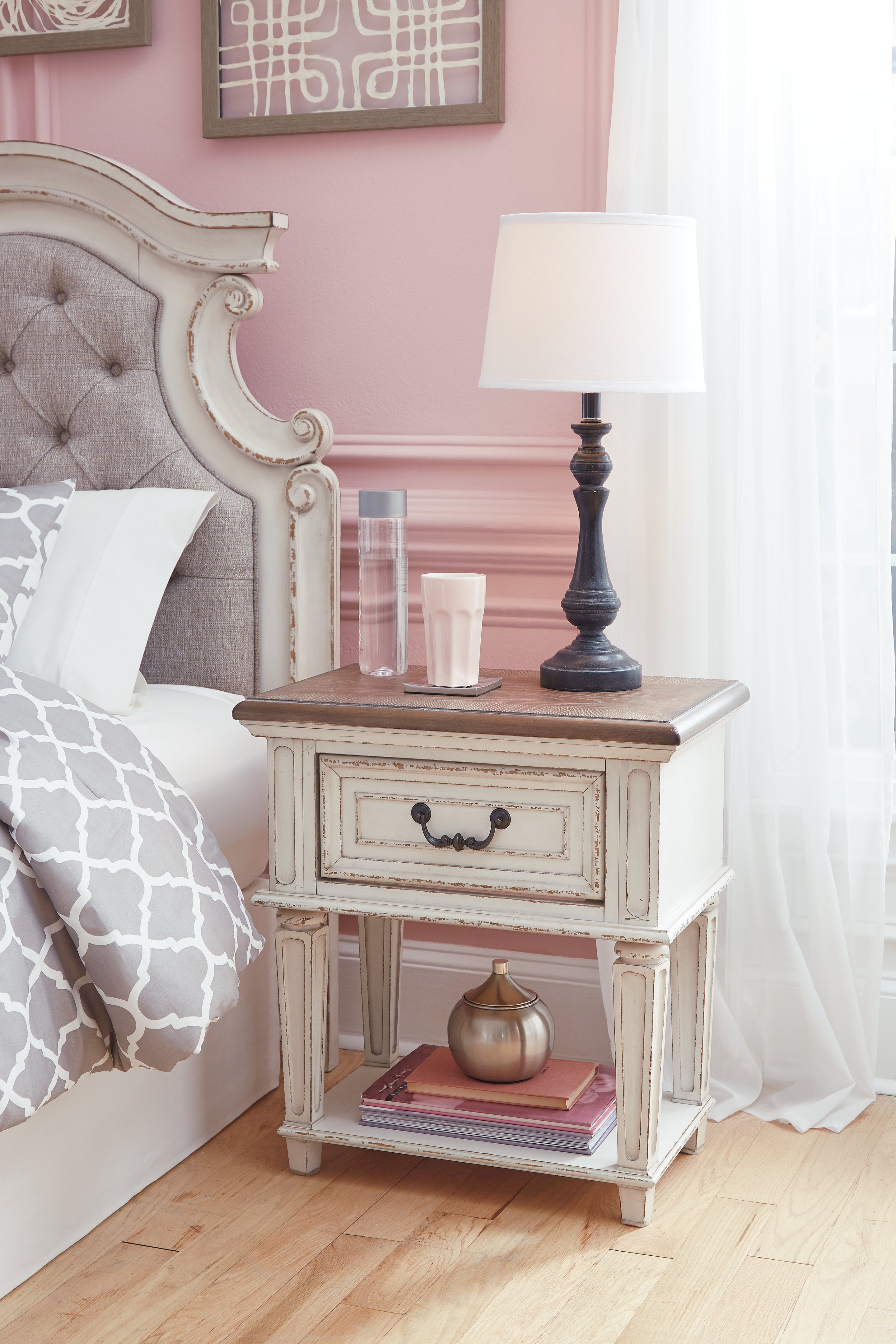 Realyn Queen Panel Bed, Dresser, Mirror, Chest and Nightstand
