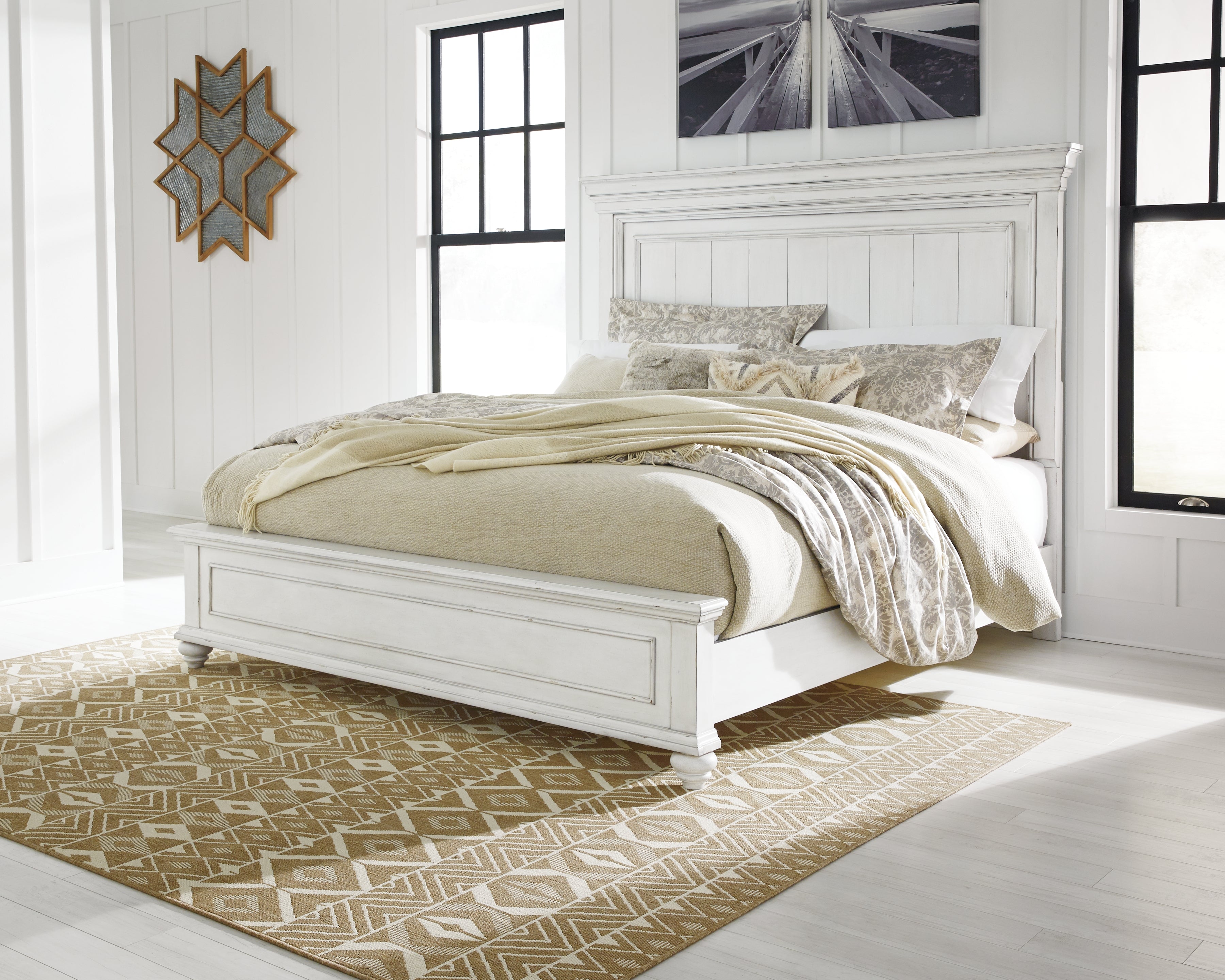 Diamond Furniture - Ashley Furniture - Kanwyn Queen Panel Bed - Queen Panel Bed - B777B2