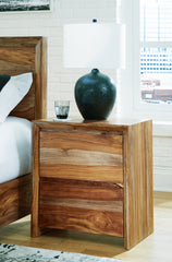 Diamond Furniture - Ashley Furniture - Dressonni Bedroom - Five Drawer Chest / Brown - B790-46