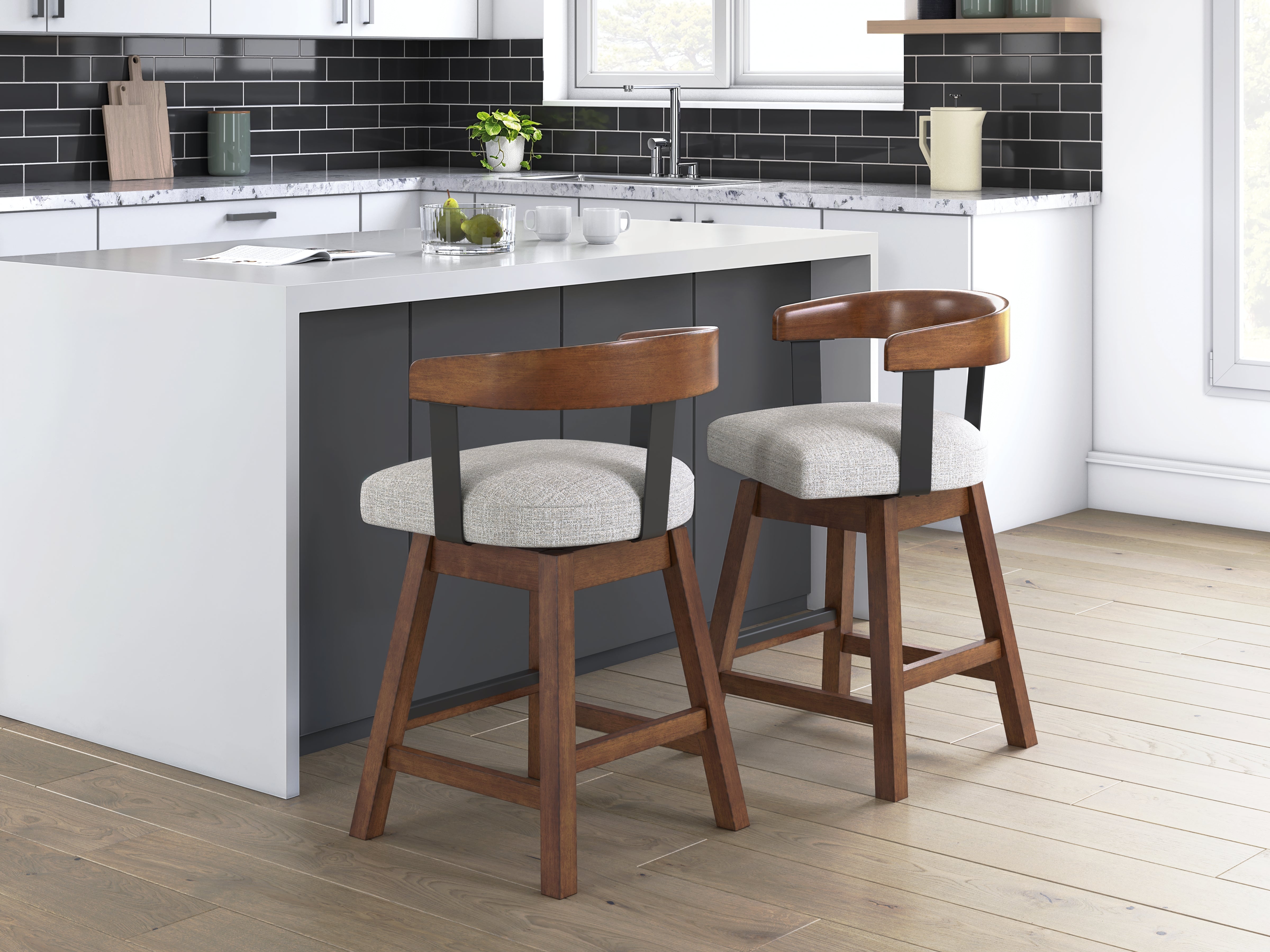 Diamond Furniture - Ashley Furniture - Ralene Dining Room - Counter Height Barstool (Set of 2) / Medium Brown - D594-224X2