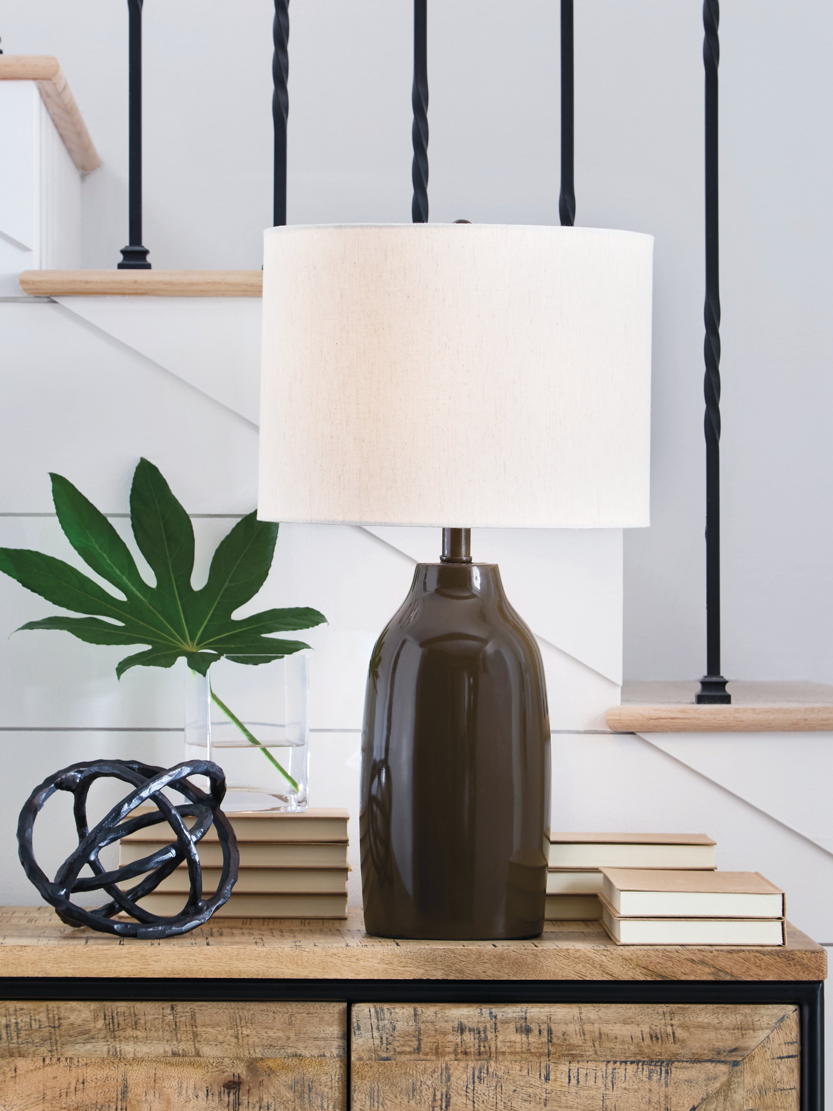 Diamond Furniture - Ashley Furniture - Jyler Table Lamp - Terracotta Table Lamp (1/CN) - L100904