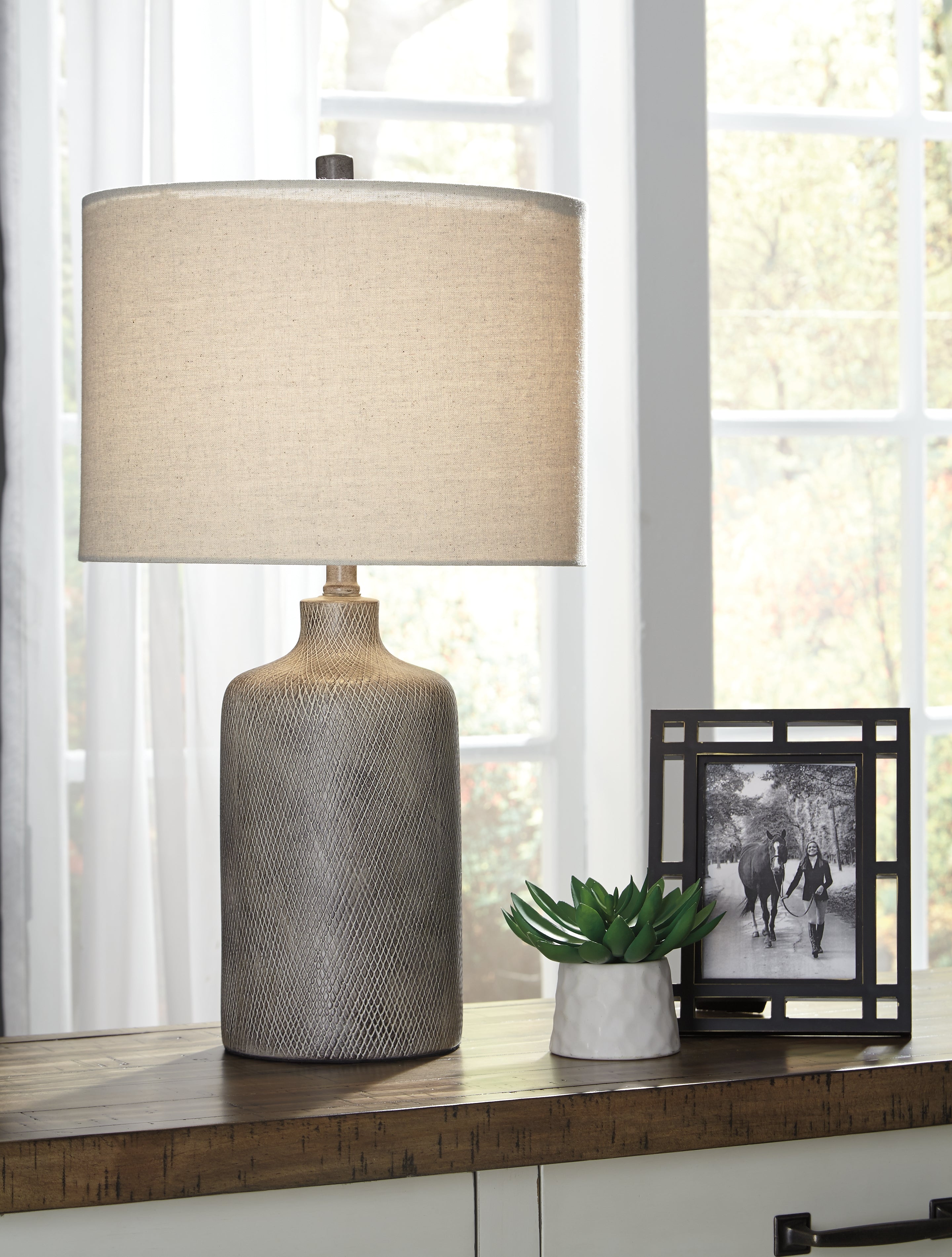 Diamond Furniture - Ashley Furniture - Linus Lighting - Table Lamp (Set of 2) / Antique Black - L117964X2