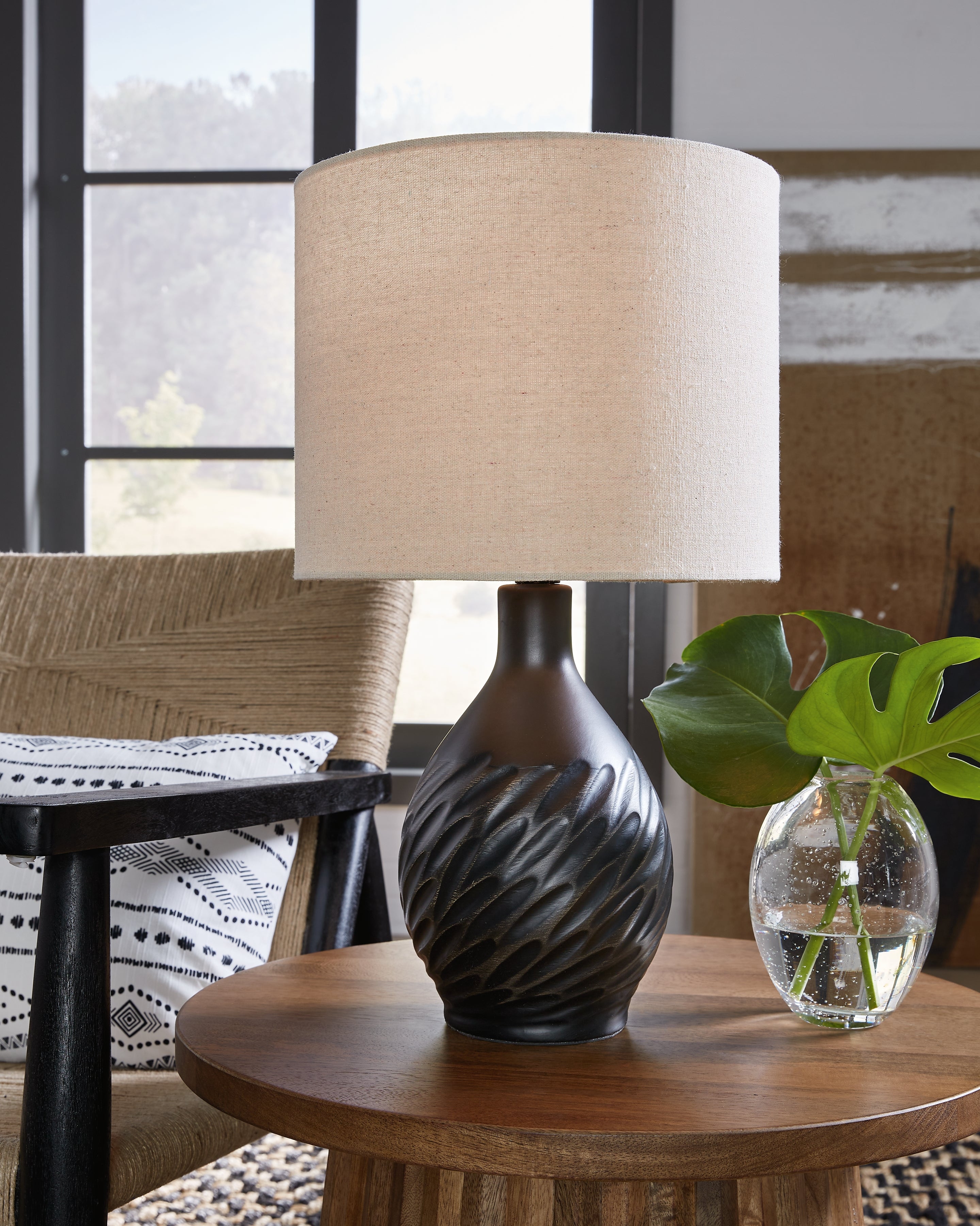 Diamond Furniture - Ashley Furniture - Garinton Lighting - Table Lamp (Set of 2) / Black - L180184X2