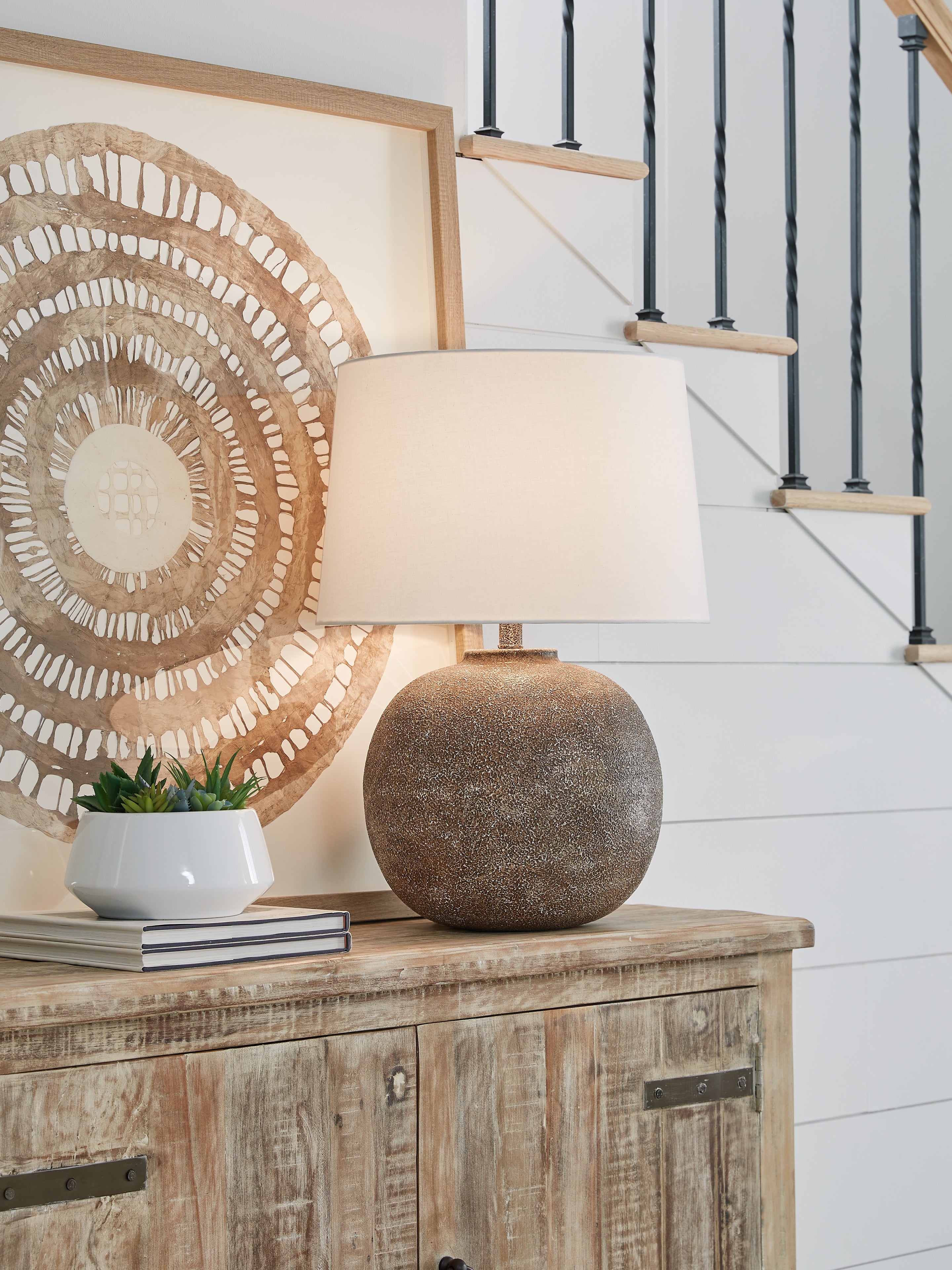 Diamond Furniture - Ashley Furniture - Neavesboro Lighting - 2-Piece Lamp Set / Antique Brown/White - L207484X2