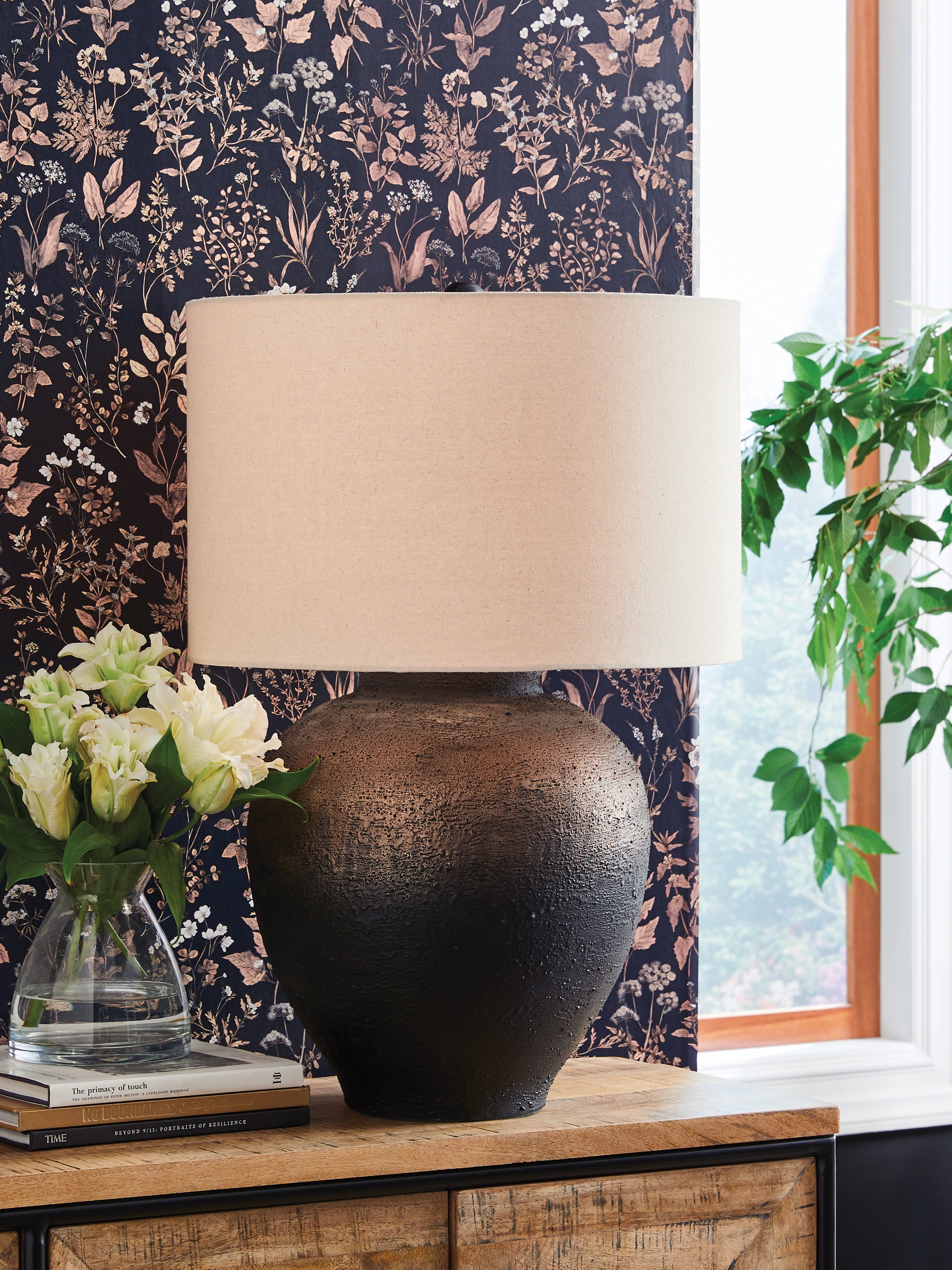 Diamond Furniture - Ashley Furniture - Newgerhard Lighting - Metal Table Lamp (1/CN) / Brown/Black - L207644