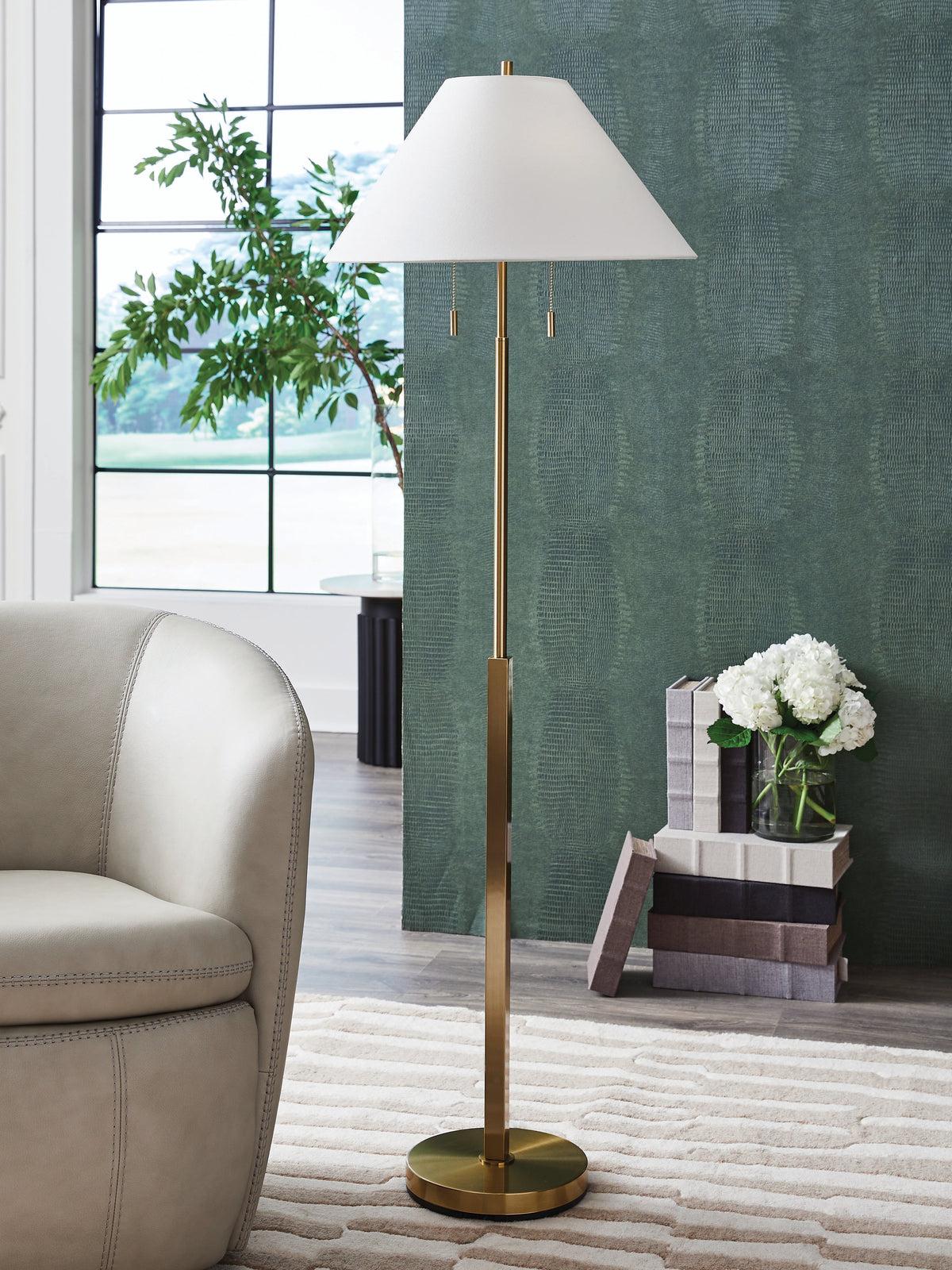 Diamond Furniture - Ashley Furniture - Haigwood Lighting - Metal Table Lamp (1/CN) / Gold Finish - L208474