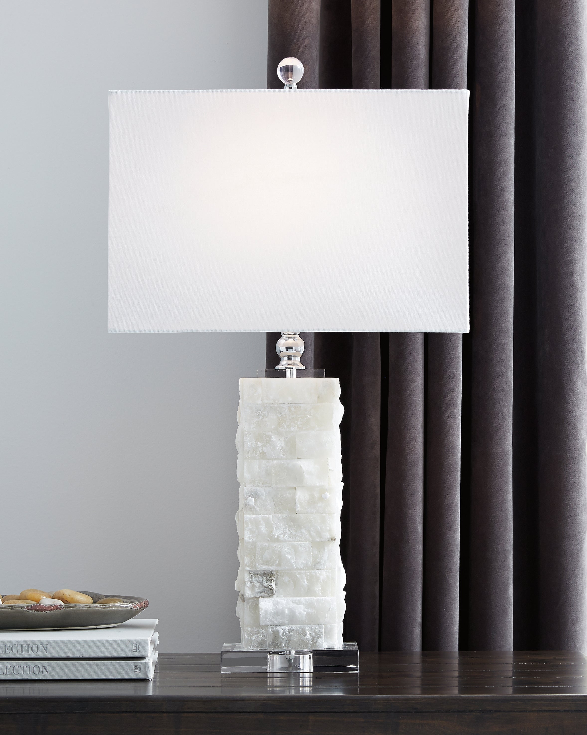 Diamond Furniture - Ashley Furniture - Malise Lighting - Table Lamp (Set of 2) / White - L429014X2