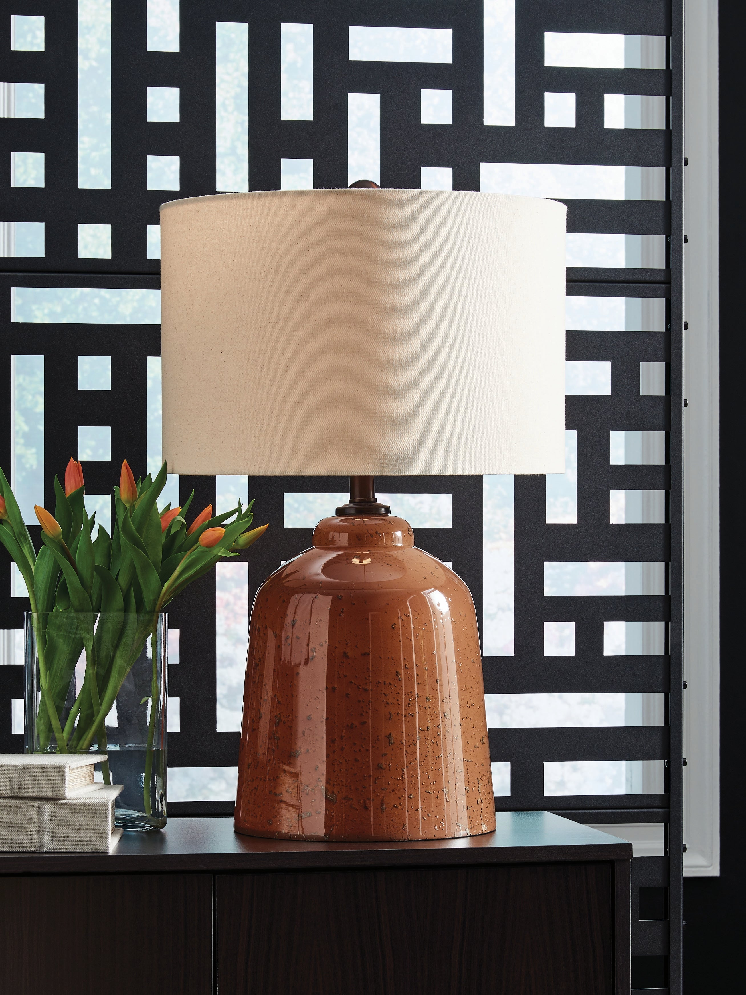 Diamond Furniture - Ashley Furniture - Aaleahya Lighting - Glass Table Lamp (1/CN) / Rust - L430904