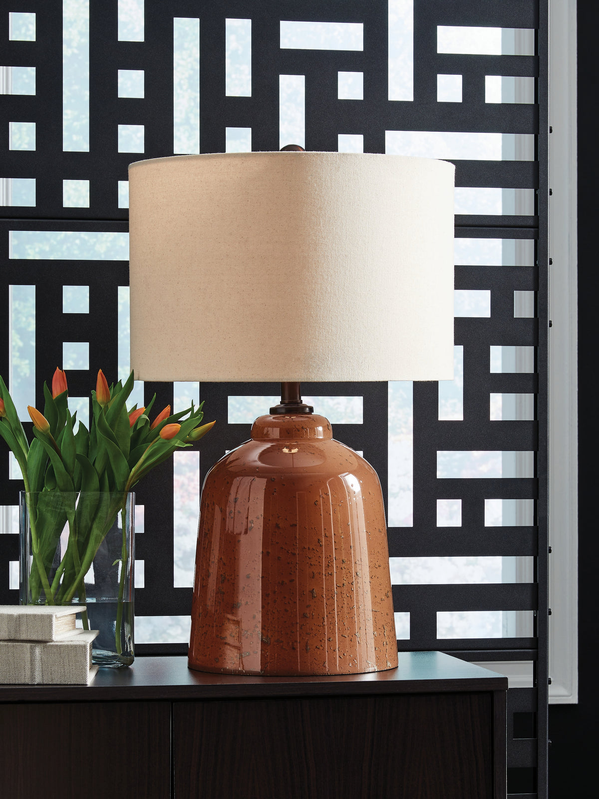 Diamond Furniture - Ashley Furniture - Aaleahya Lighting - Glass Table Lamp (1/CN) / Rust - L430904