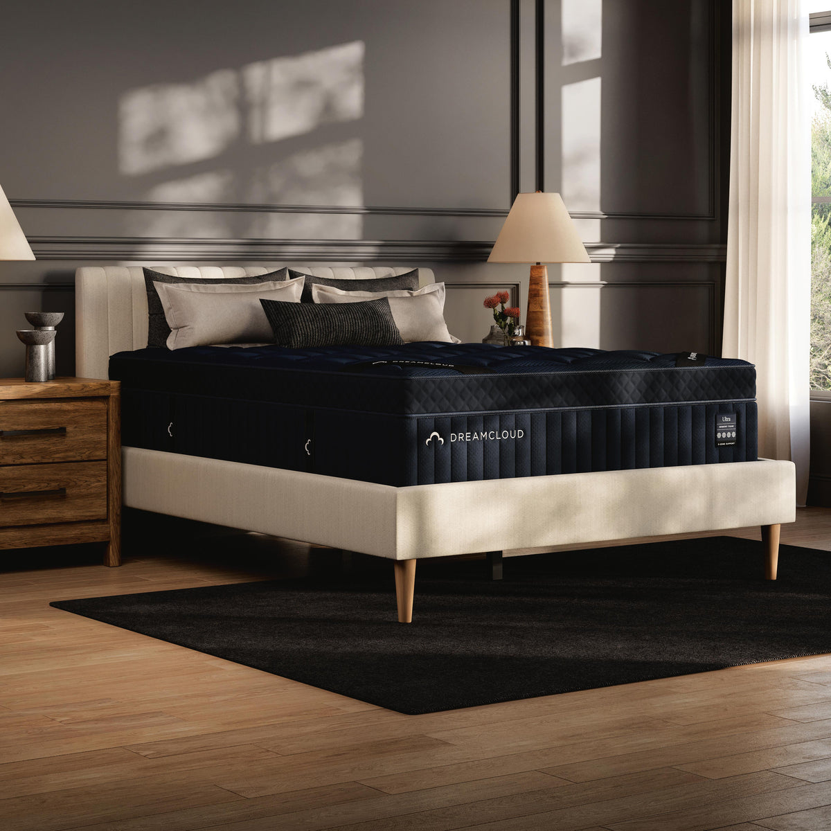 Diamond Furniture - Ashley Furniture - Dreamcloud Ultra Memory Foam Queen Mattress - Queen - M12331