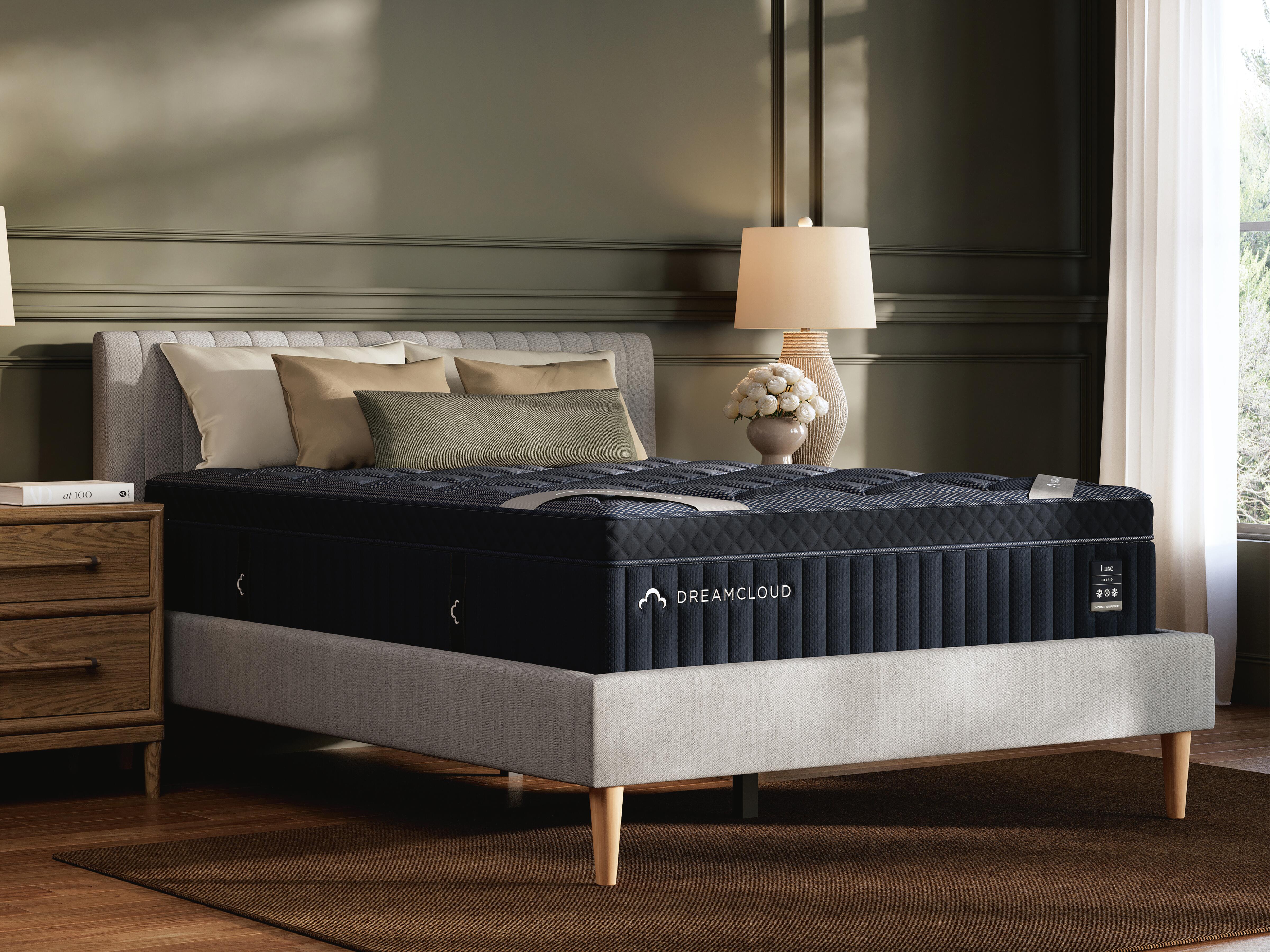 Diamond Furniture - Ashley Furniture - DreamCloud Luxe Hybrid California King Mattress - California King - M13751