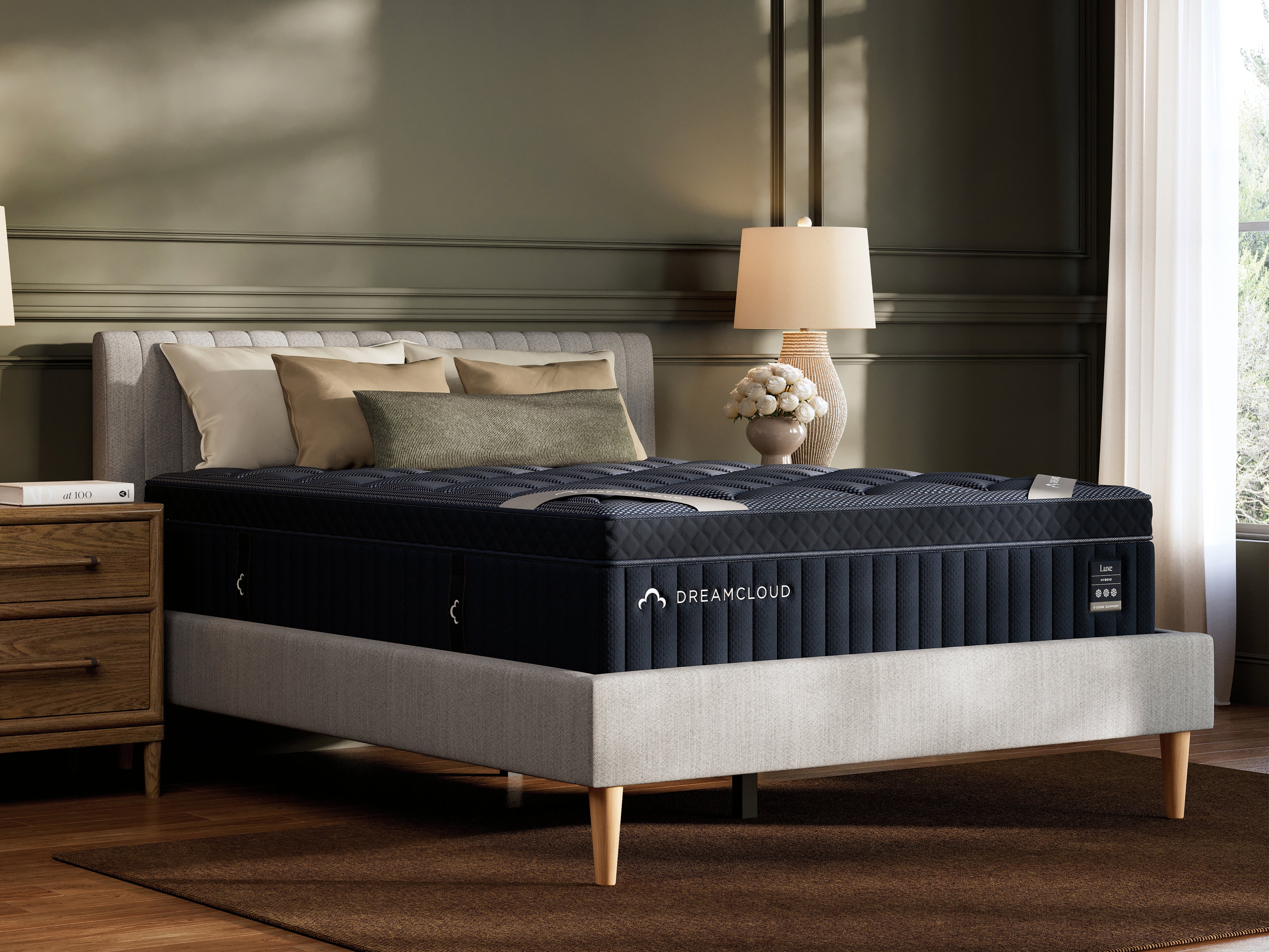 Diamond Furniture - Ashley Furniture - DreamCloud Hybrid Luxe 4.0 Mattresses - California King / White - M13751