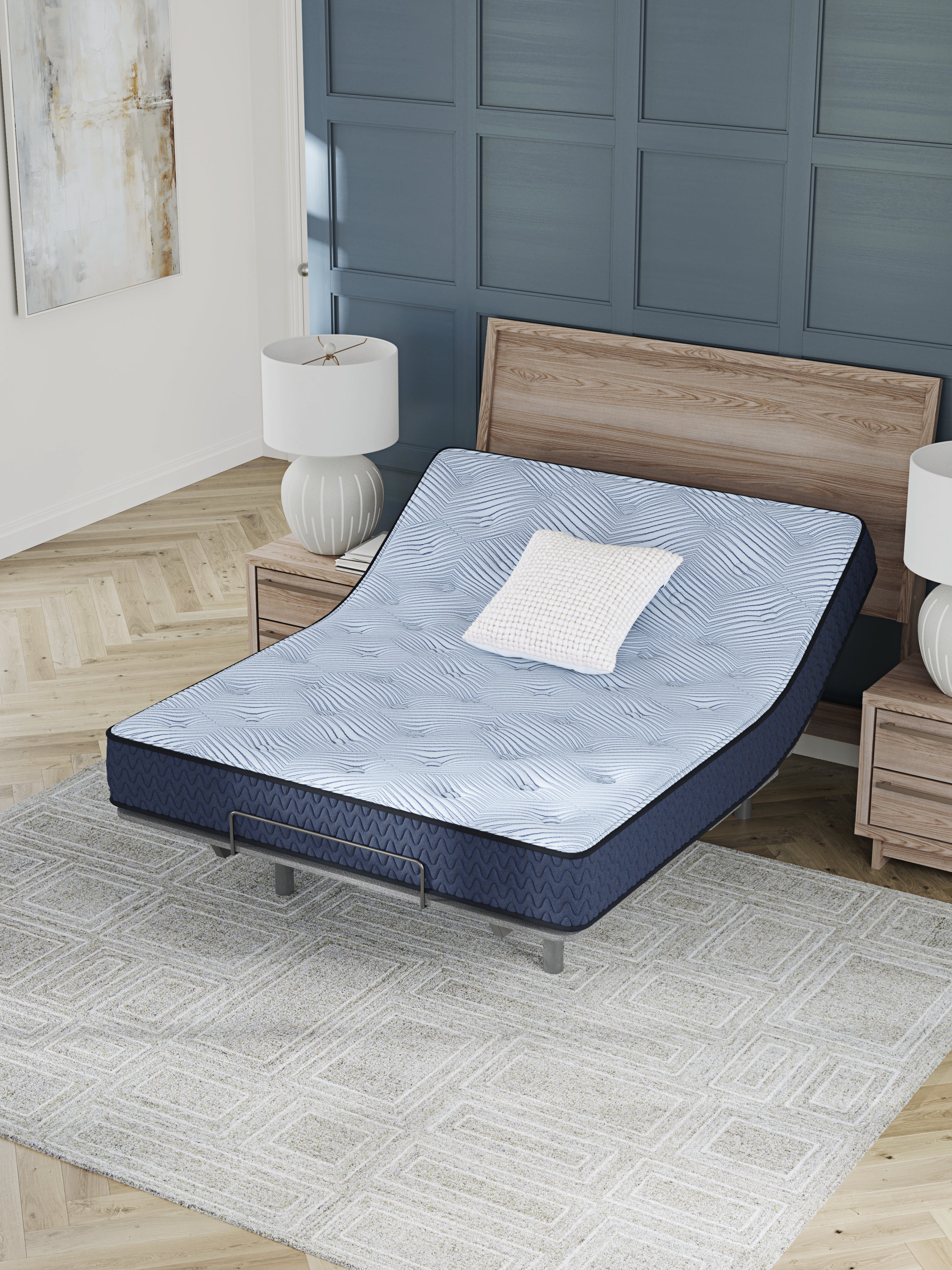 Peak 2.0 10 Hybrid California King Mattress