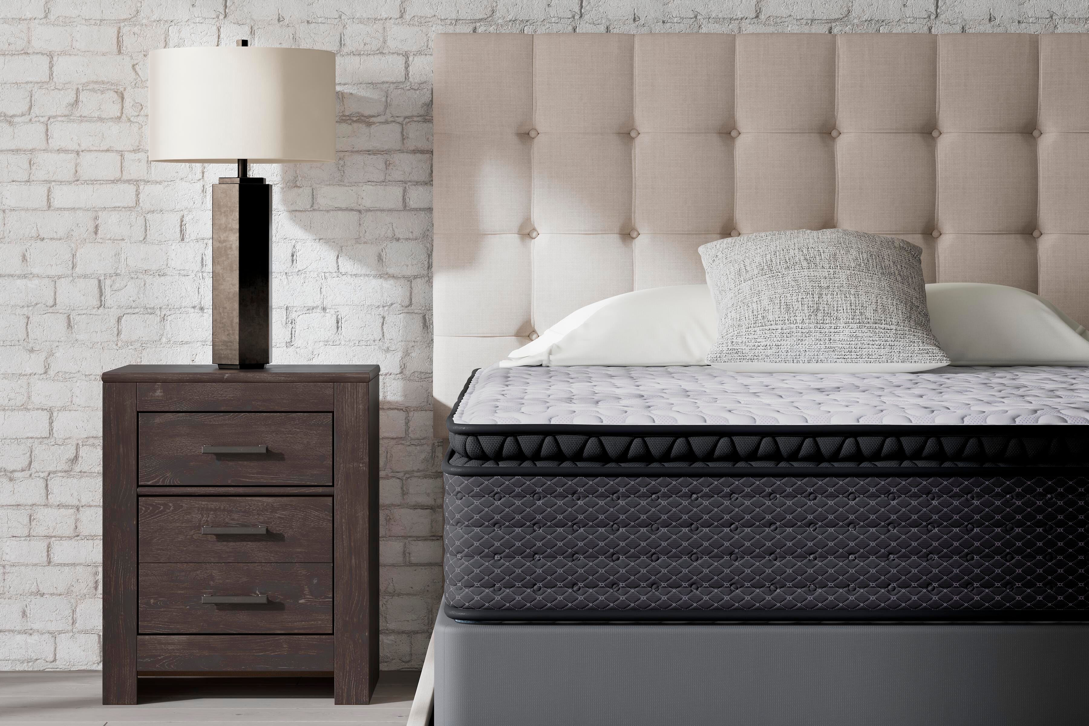 Diamond Furniture - Ashley Furniture - Anniversary Edition Pillowtop California King Mattress - California King - M42251