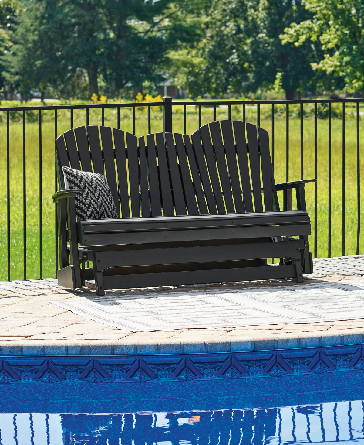 Diamond Furniture - Ashley Furniture - Hyland wave Outdoor - Rectangular Cocktail Table / Black - P108-701