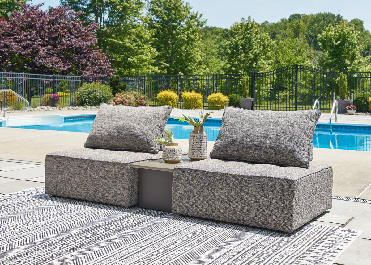 Diamond Furniture - Ashley Furniture - Bree Zee 3-Piece Outdoor Sectional - 3-Piece Outdoor Sectional - P160P4