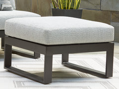 Diamond Furniture - Ashley Furniture - Beachloft Outdoor - 3-Piece Outdoor Sectional / Black/Gray - P490P6