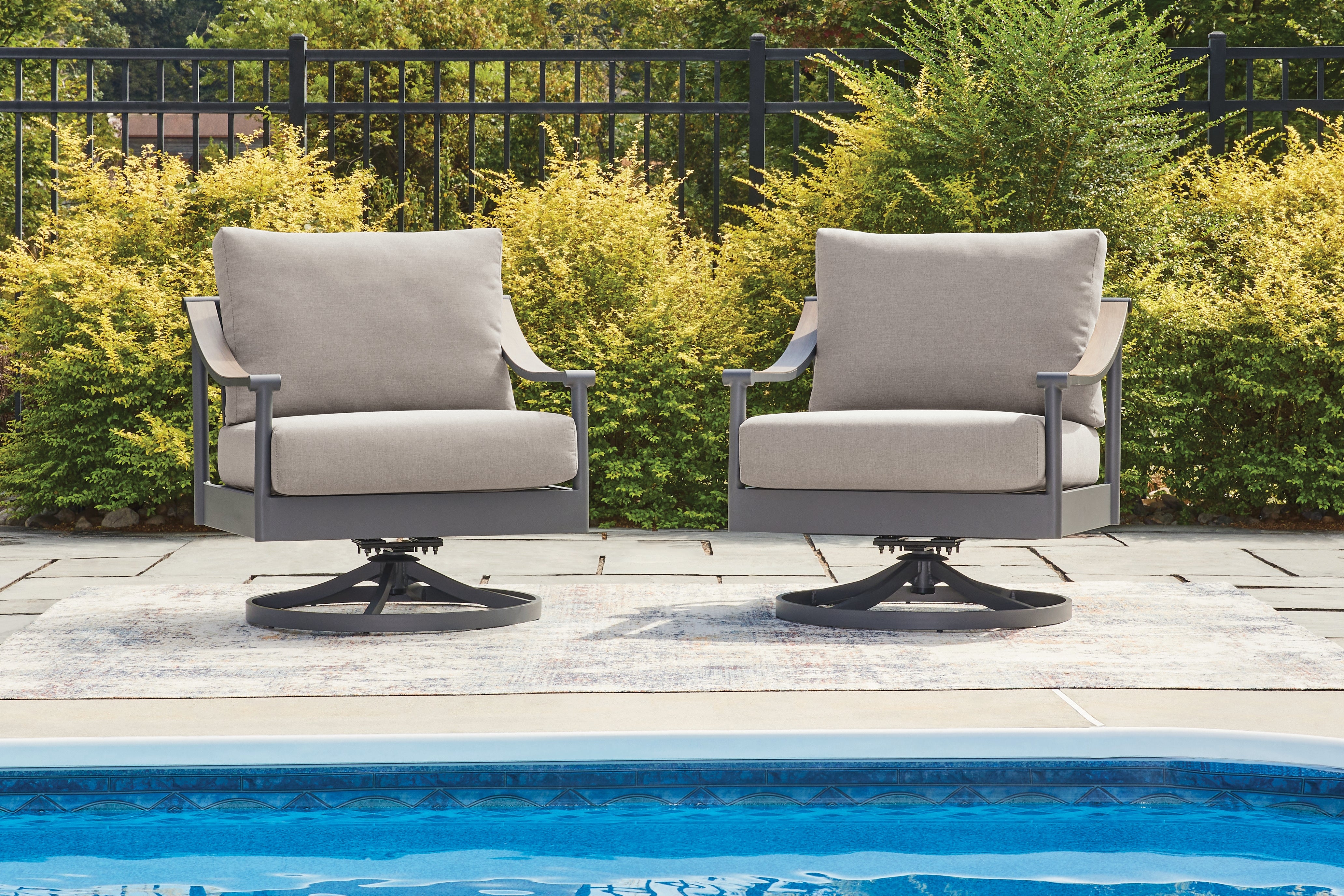 Diamond Furniture - Ashley Furniture - Ocean Beach Outdoor Swivel Lounge with Cushion - Swivel Lounge w/ Cushion - PCP510-821